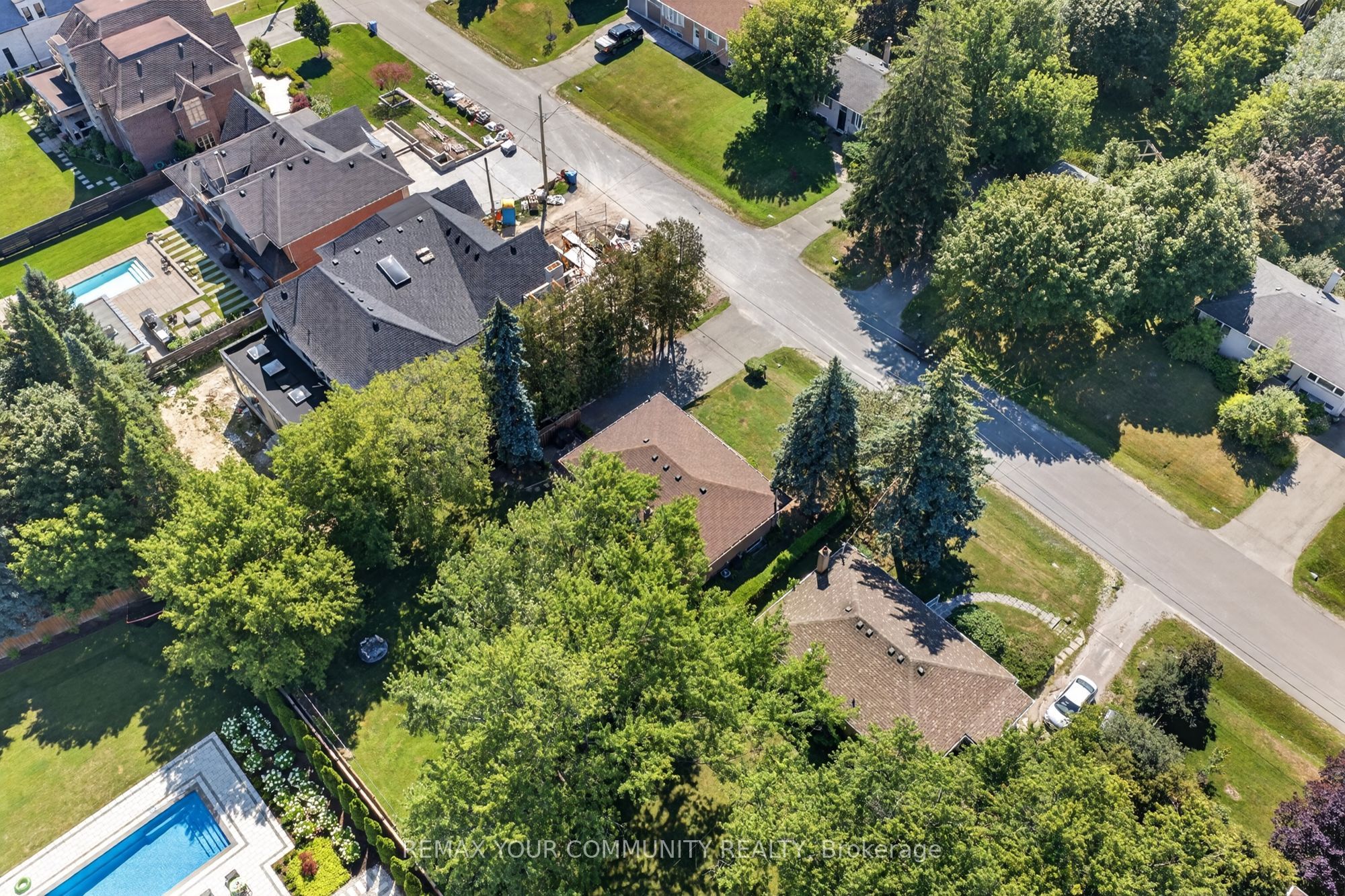 154 Hollingsworth Drive Property Photo 44