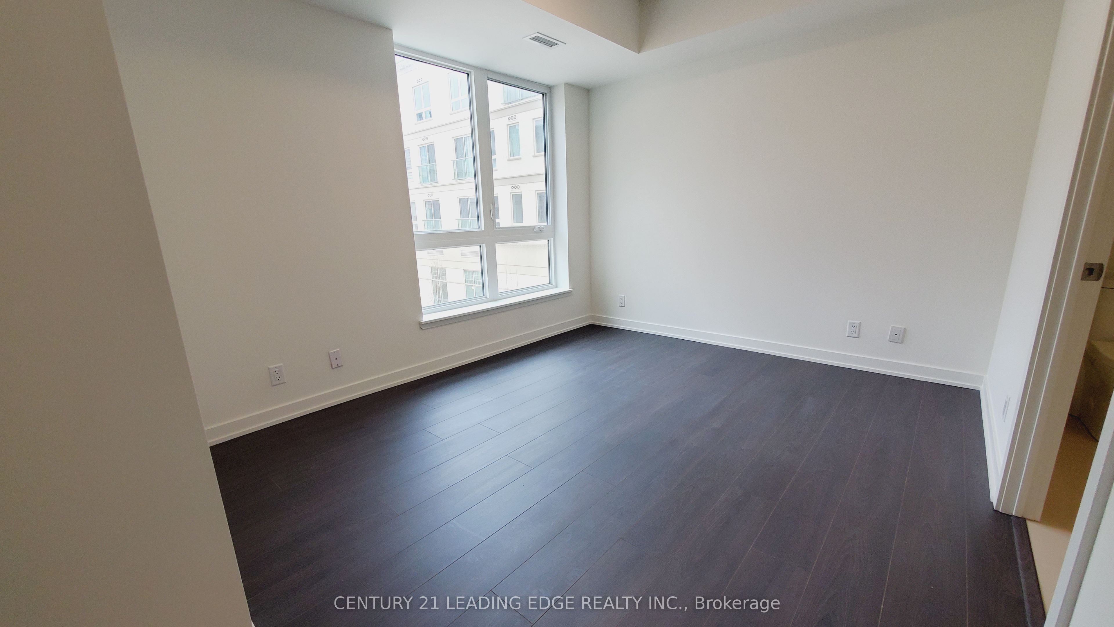 101 Cathedral High Street 216 Property Photo 5