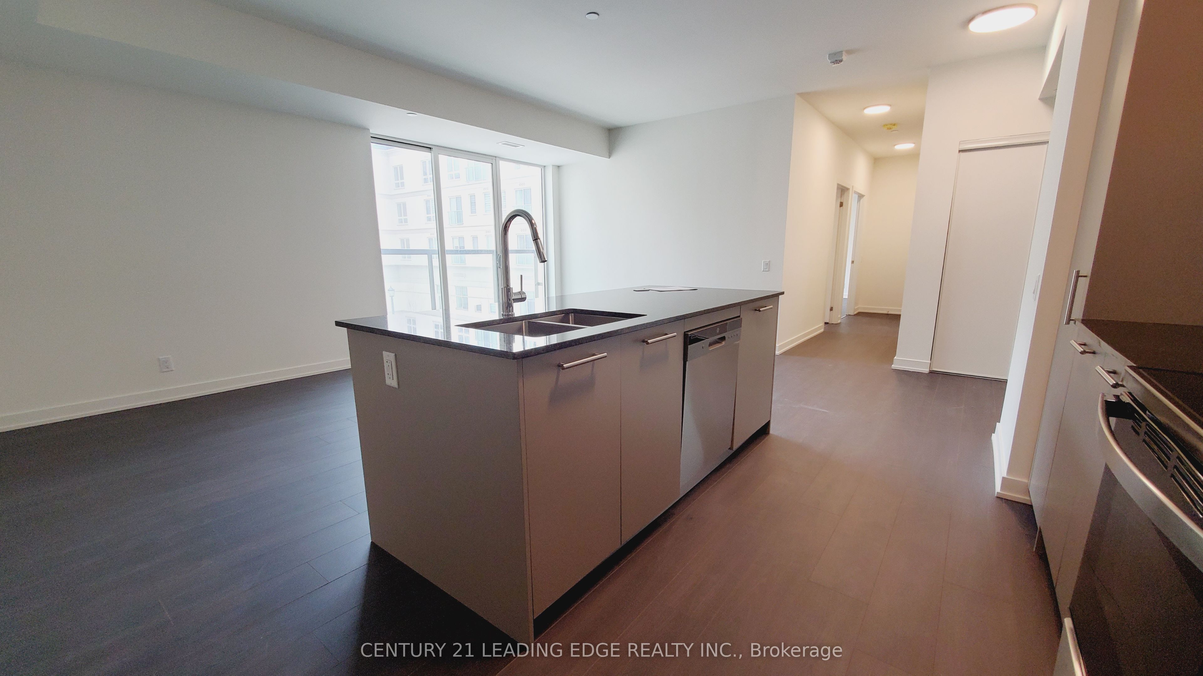 101 Cathedral High Street 216 Property Photo 14