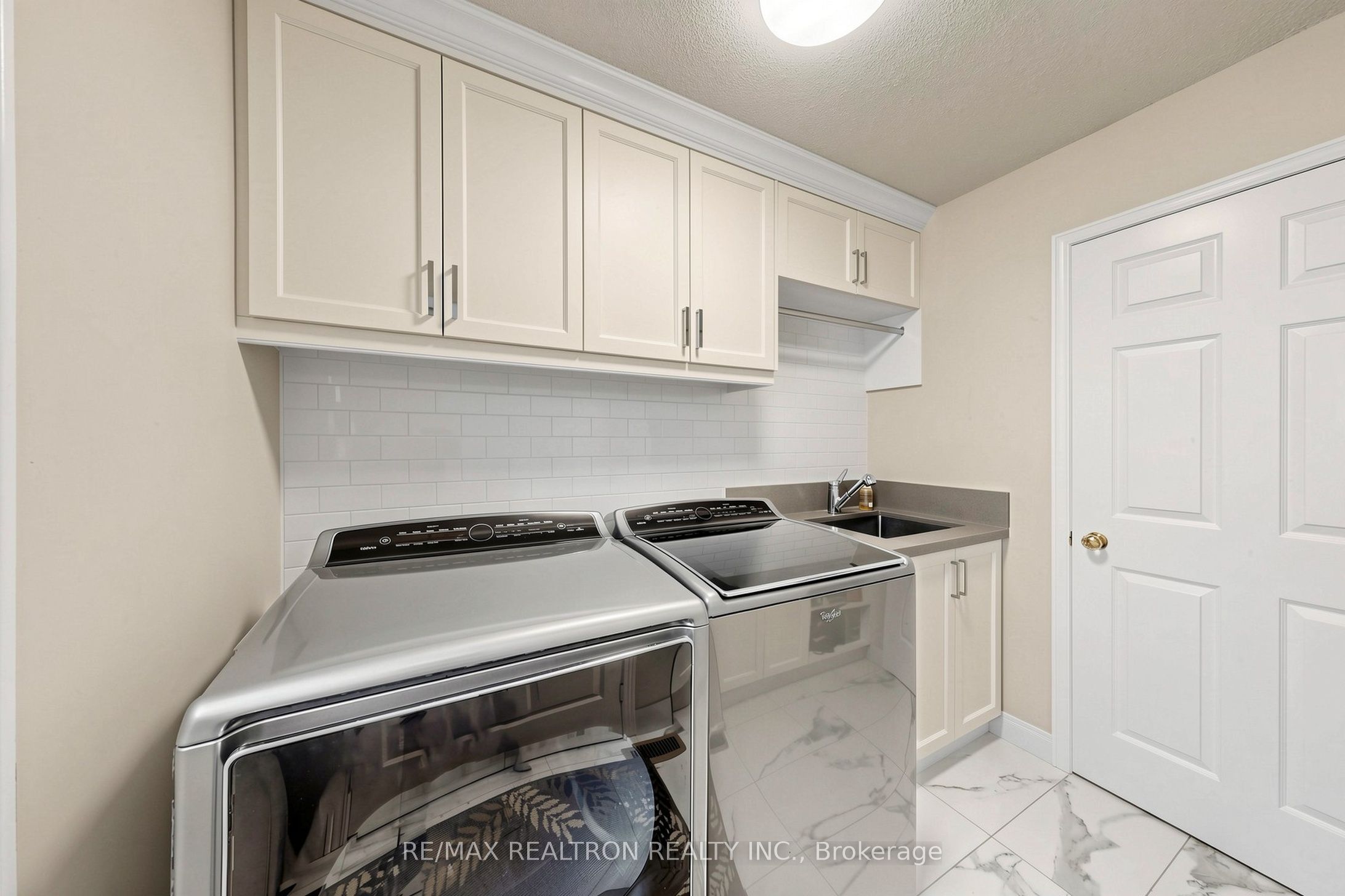 84 Ferndell Circle Property Photo 20