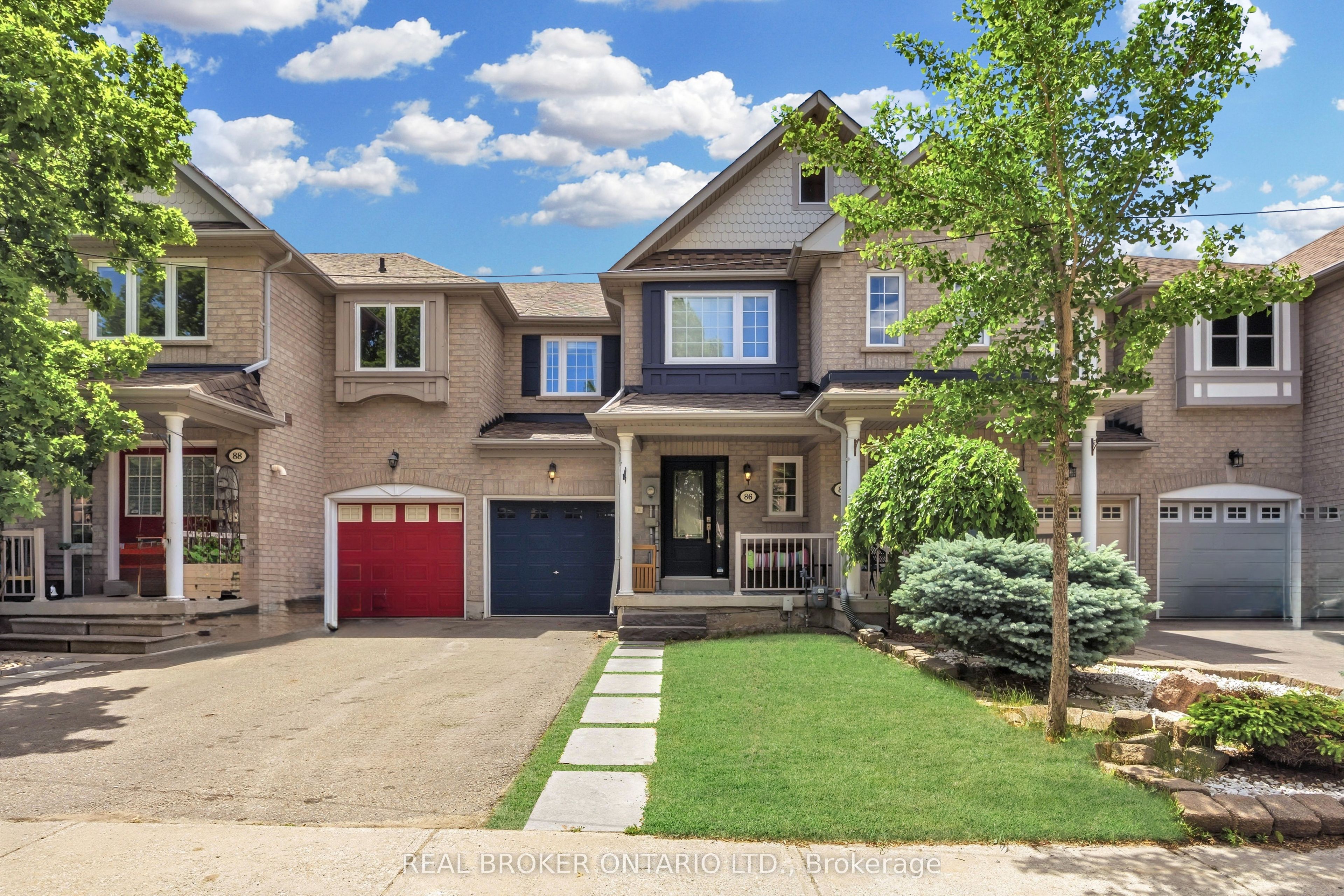 86 Coleridge Drive Property Photo 2