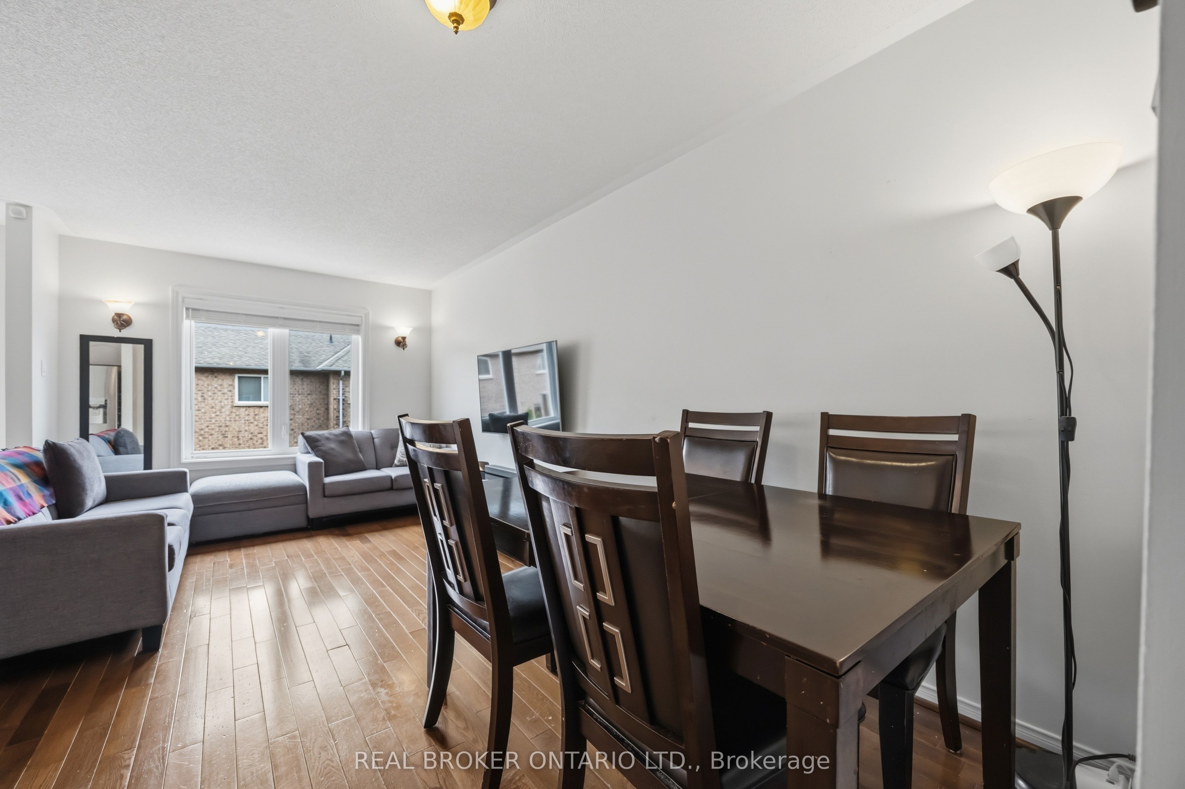86 Coleridge Drive Property Photo 8