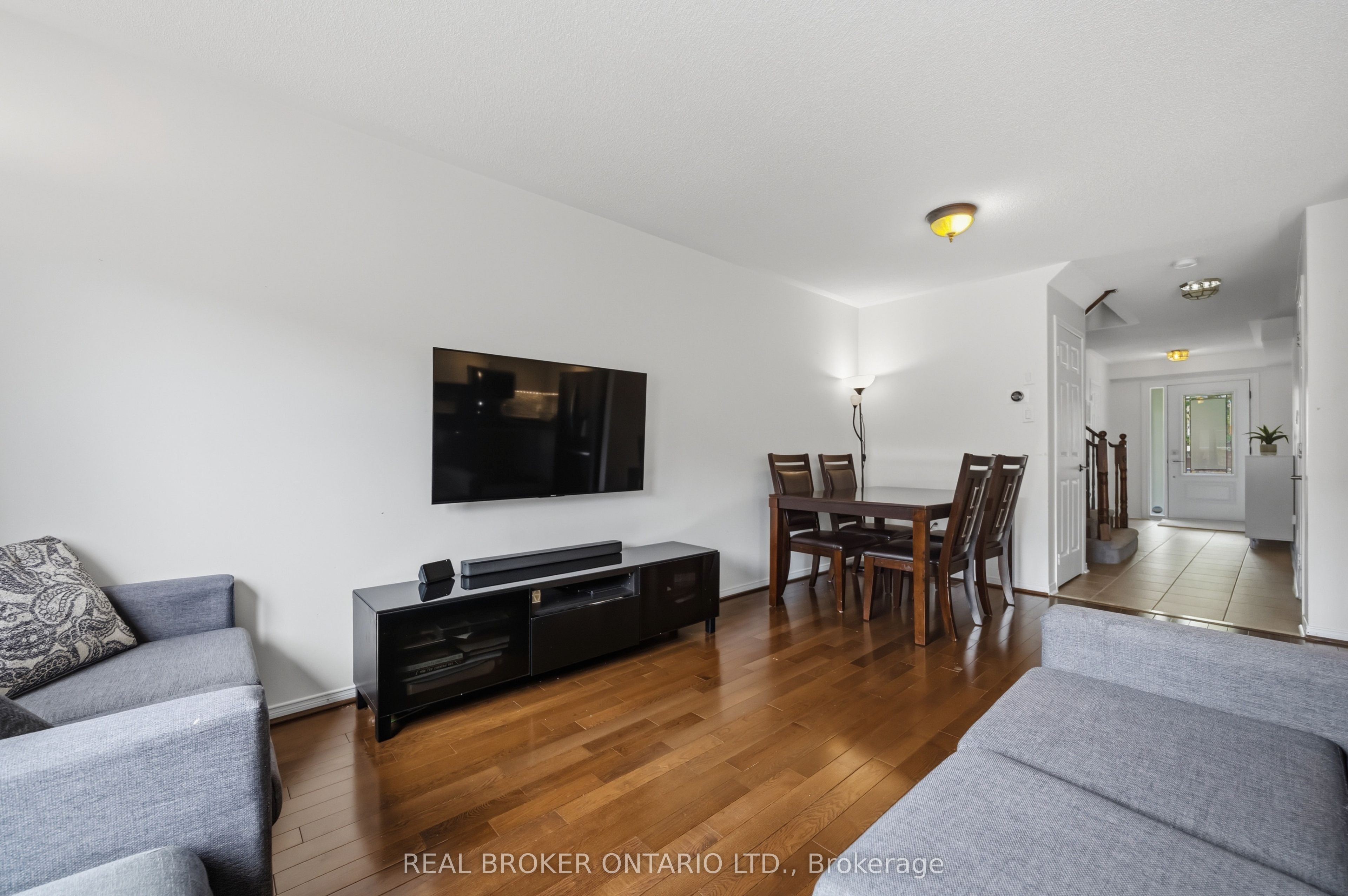86 Coleridge Drive Property Photo 12