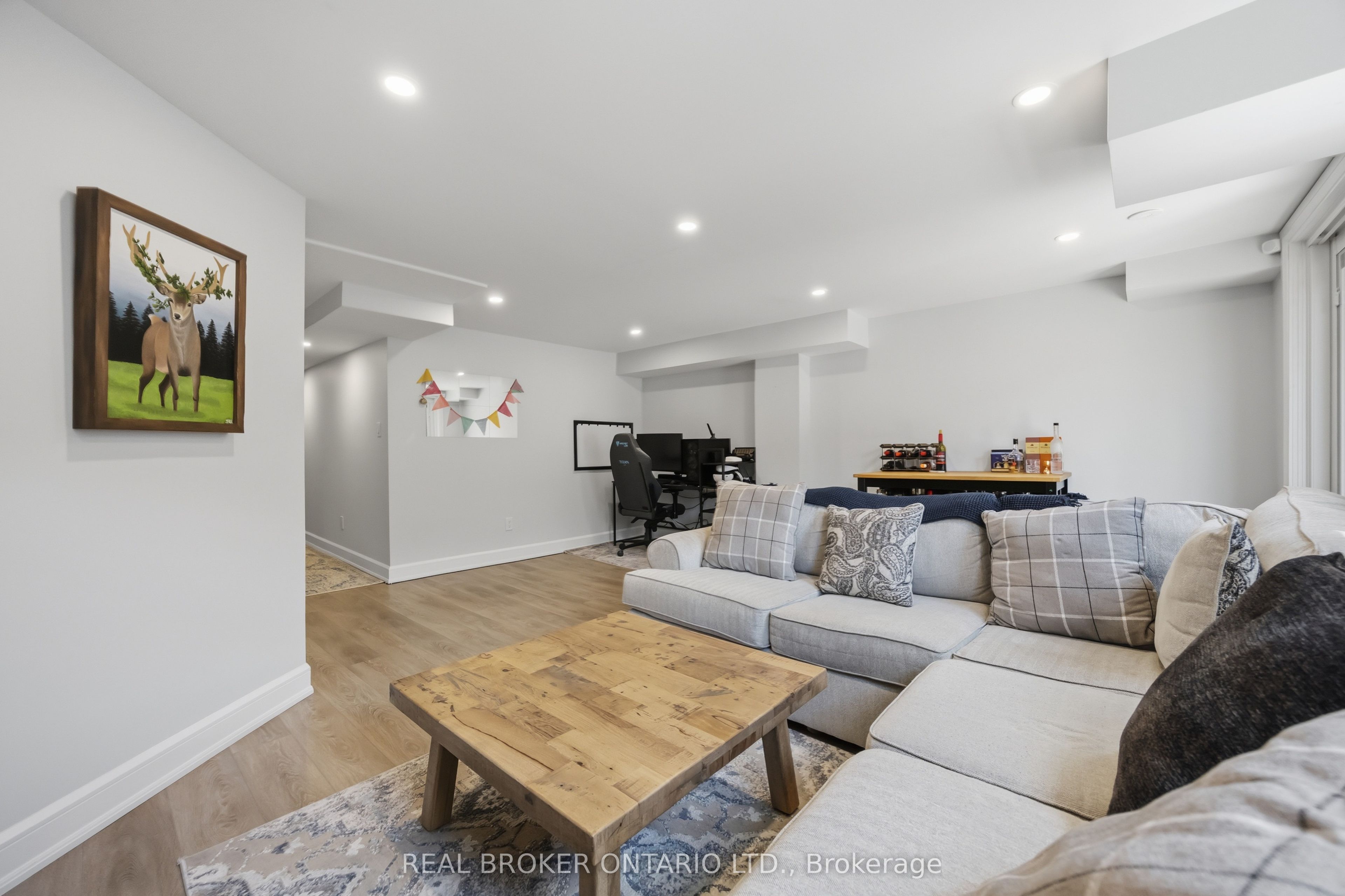 86 Coleridge Drive Property Photo 32
