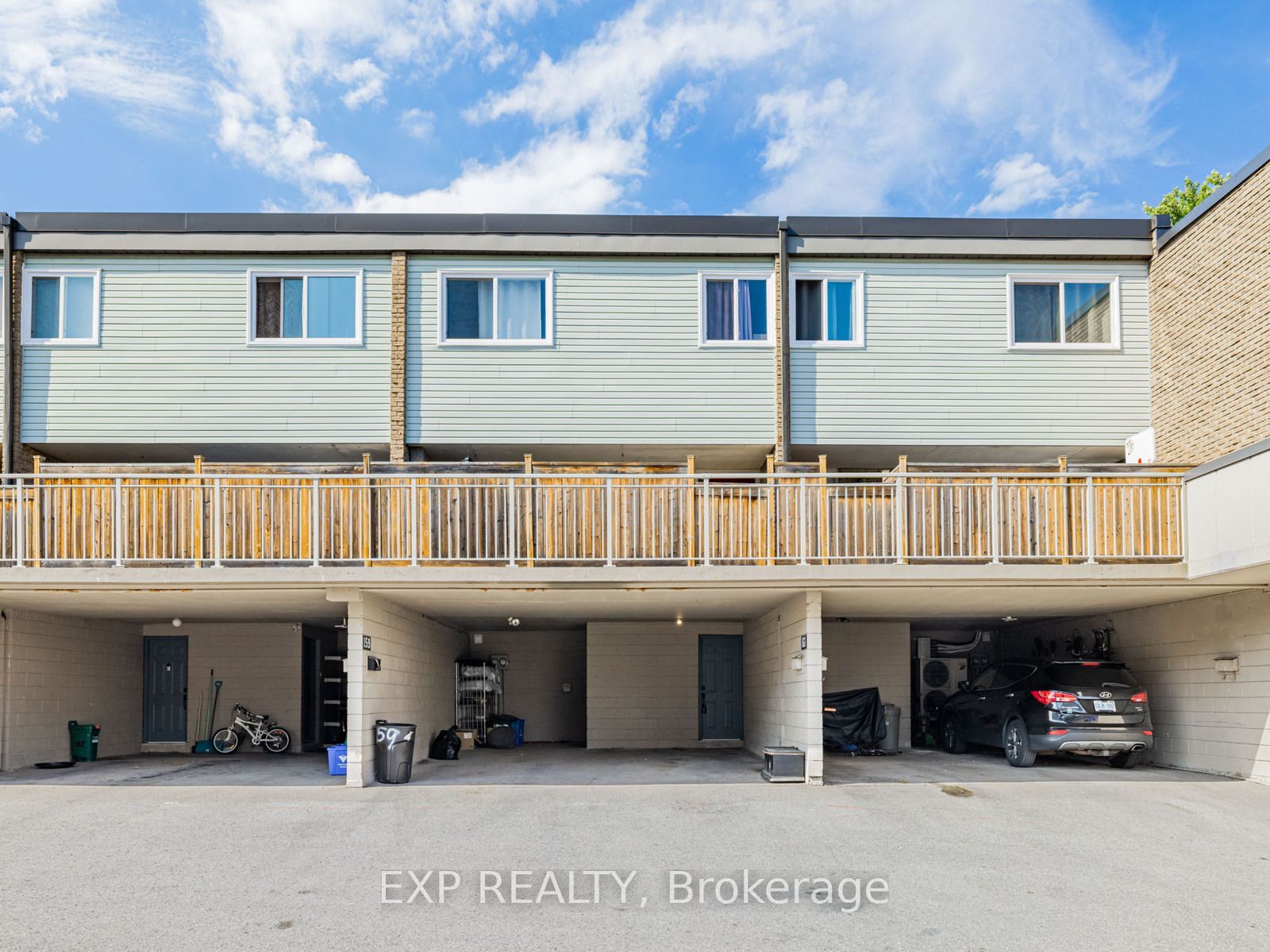 257 Milestone Crescent 95 Property Photo 1