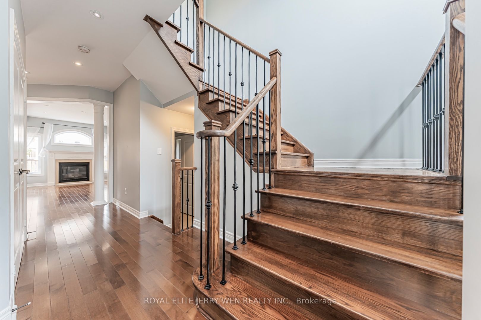 176 District Avenue Property Photo 3