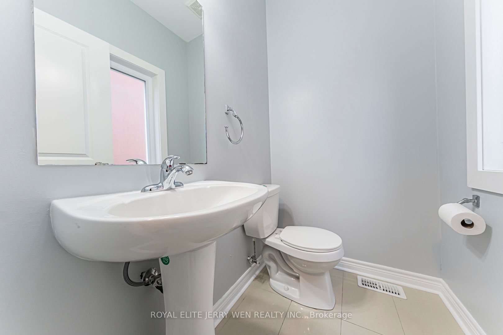 176 District Avenue Property Photo 12