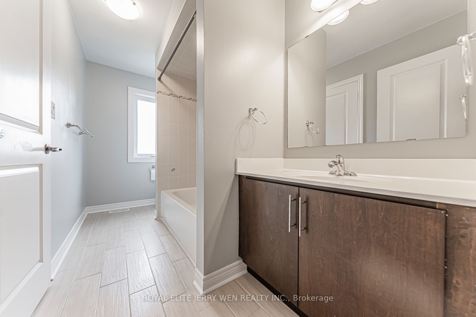 176 District Avenue Property Photo 17