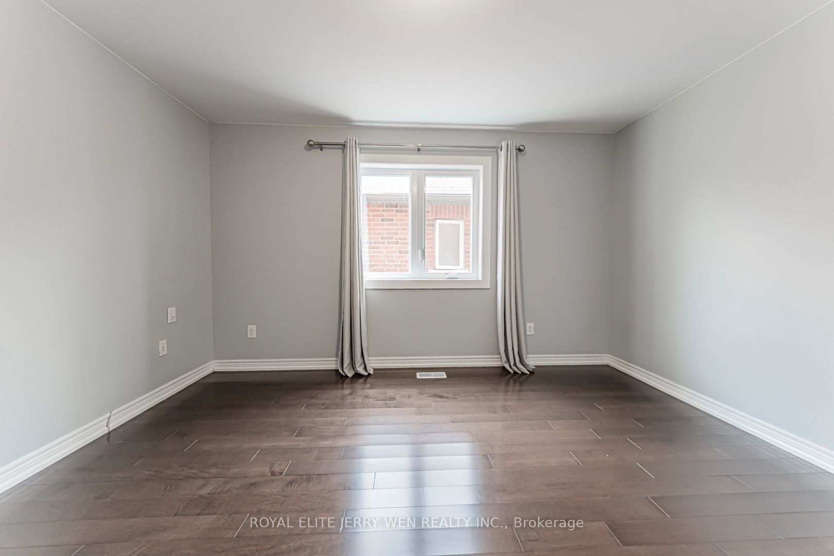 176 District Avenue Property Photo 24