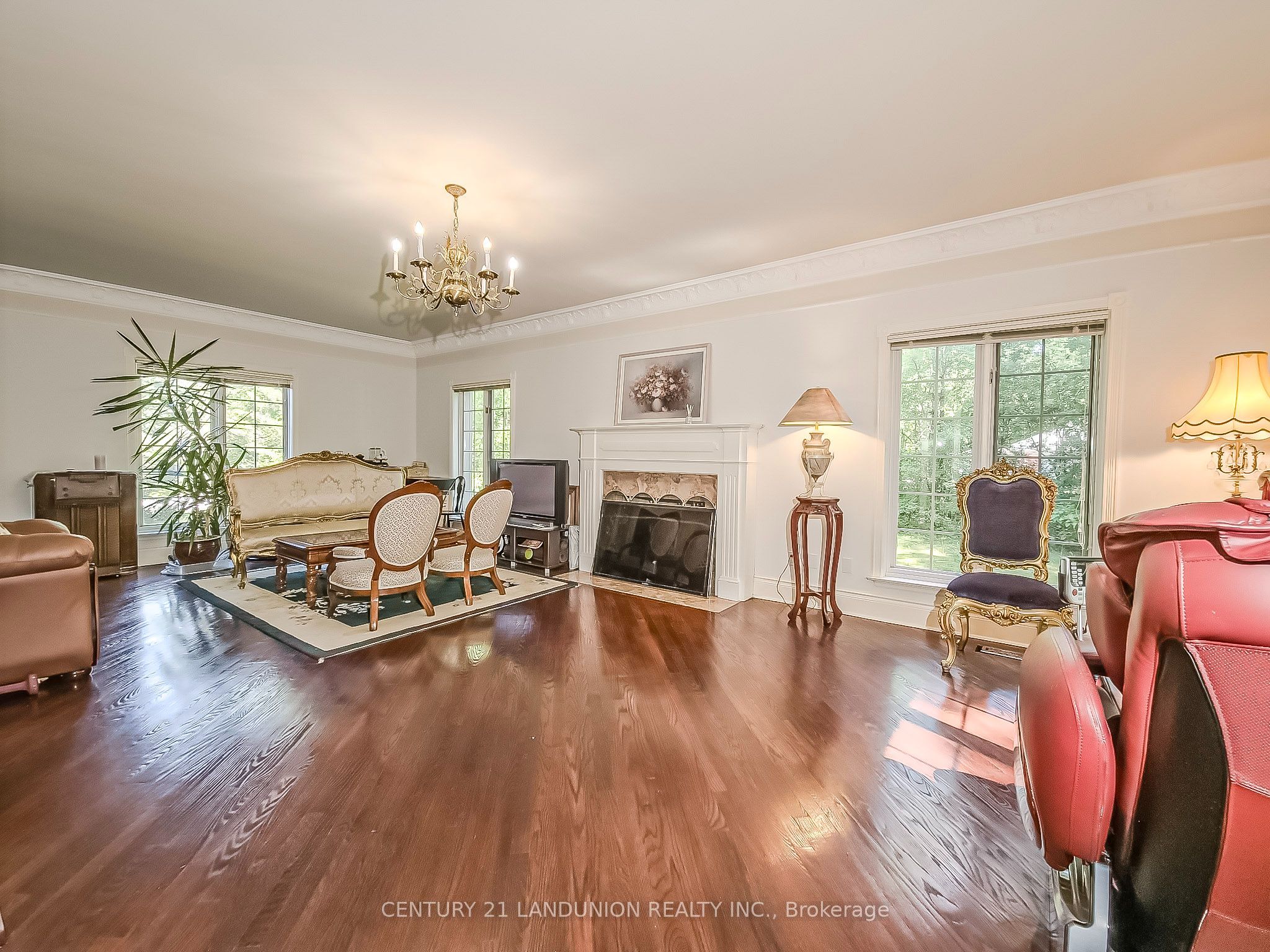 2 Heron Trail Property Photo 3