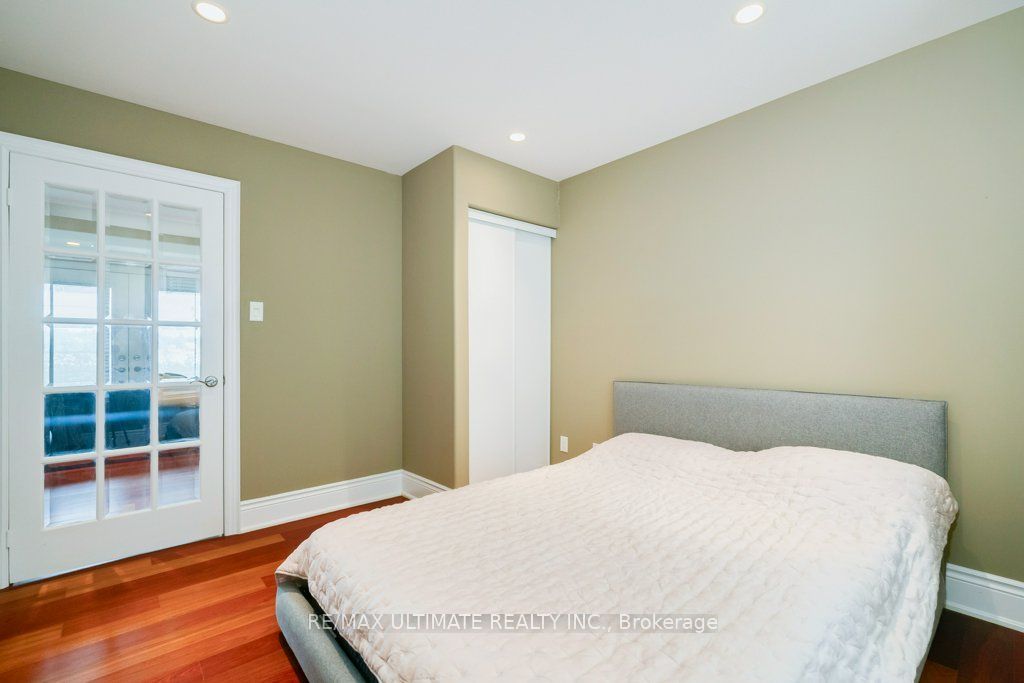5737 Lakeshore Road Property Photo 7