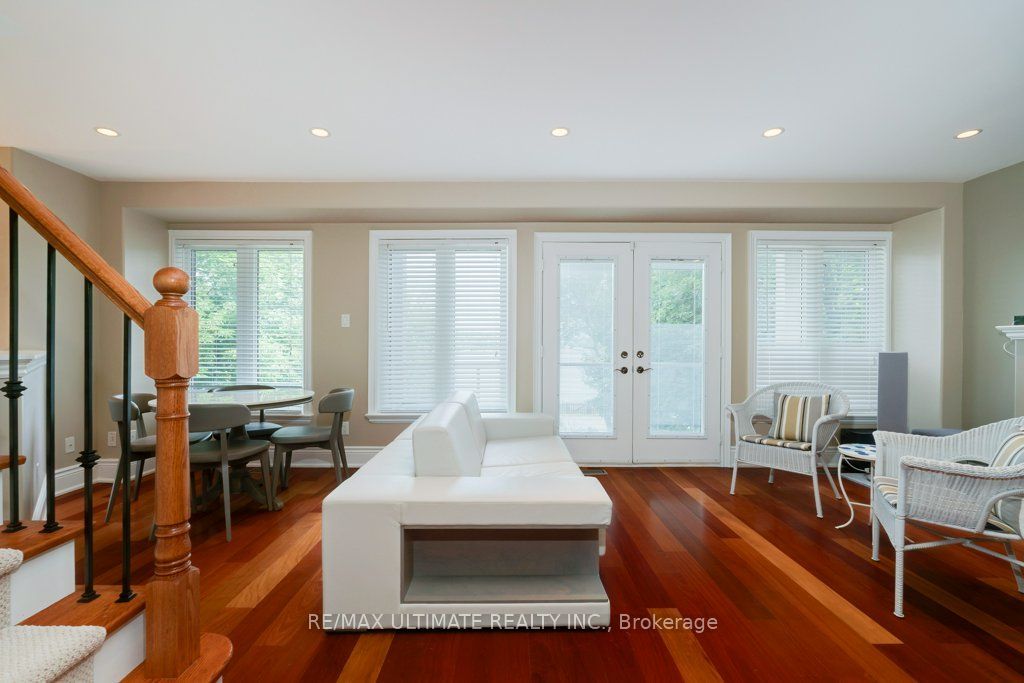 5737 Lakeshore Road Property Photo 10