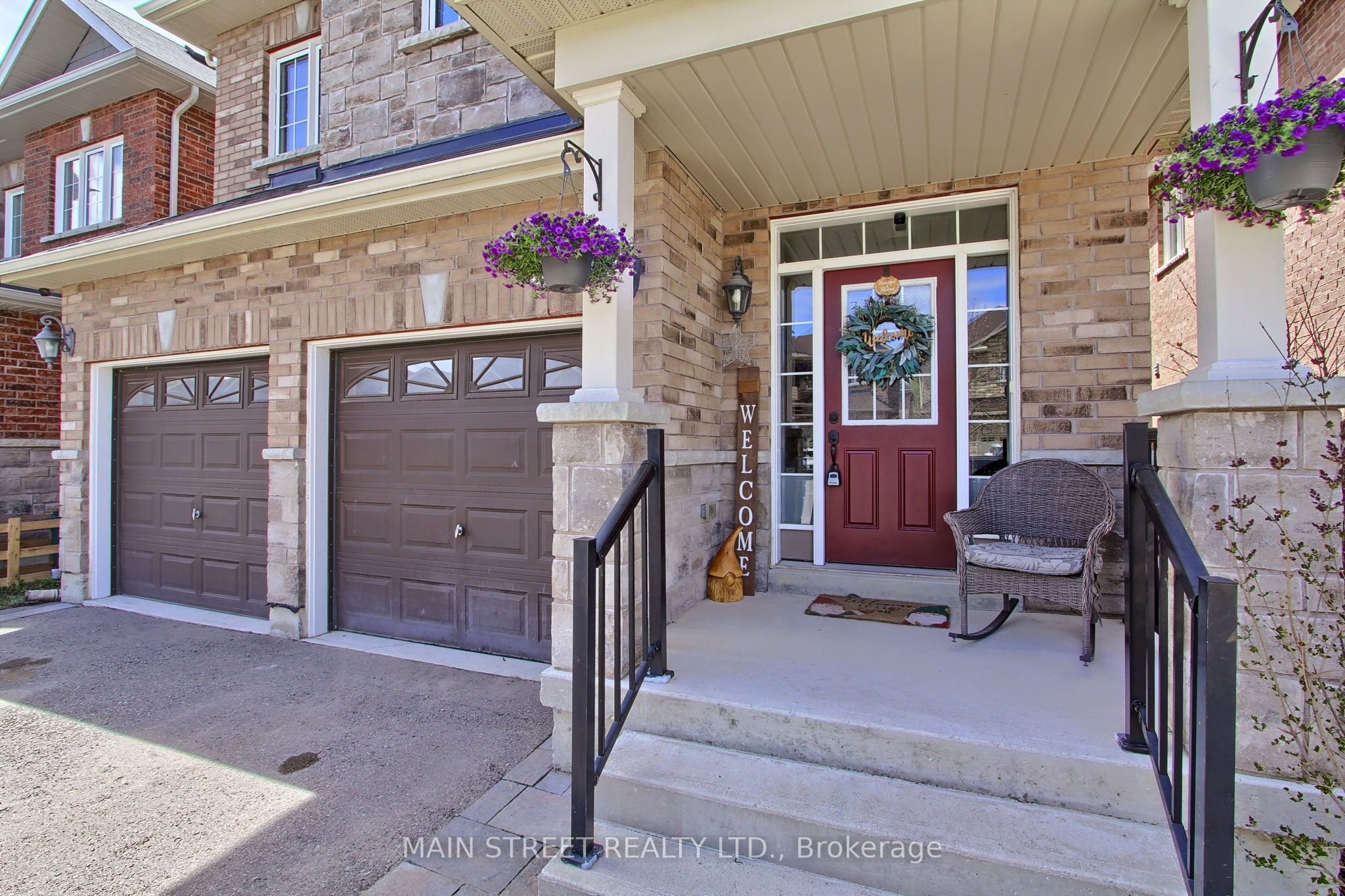 42 Prosser Crescent Property Photo 2