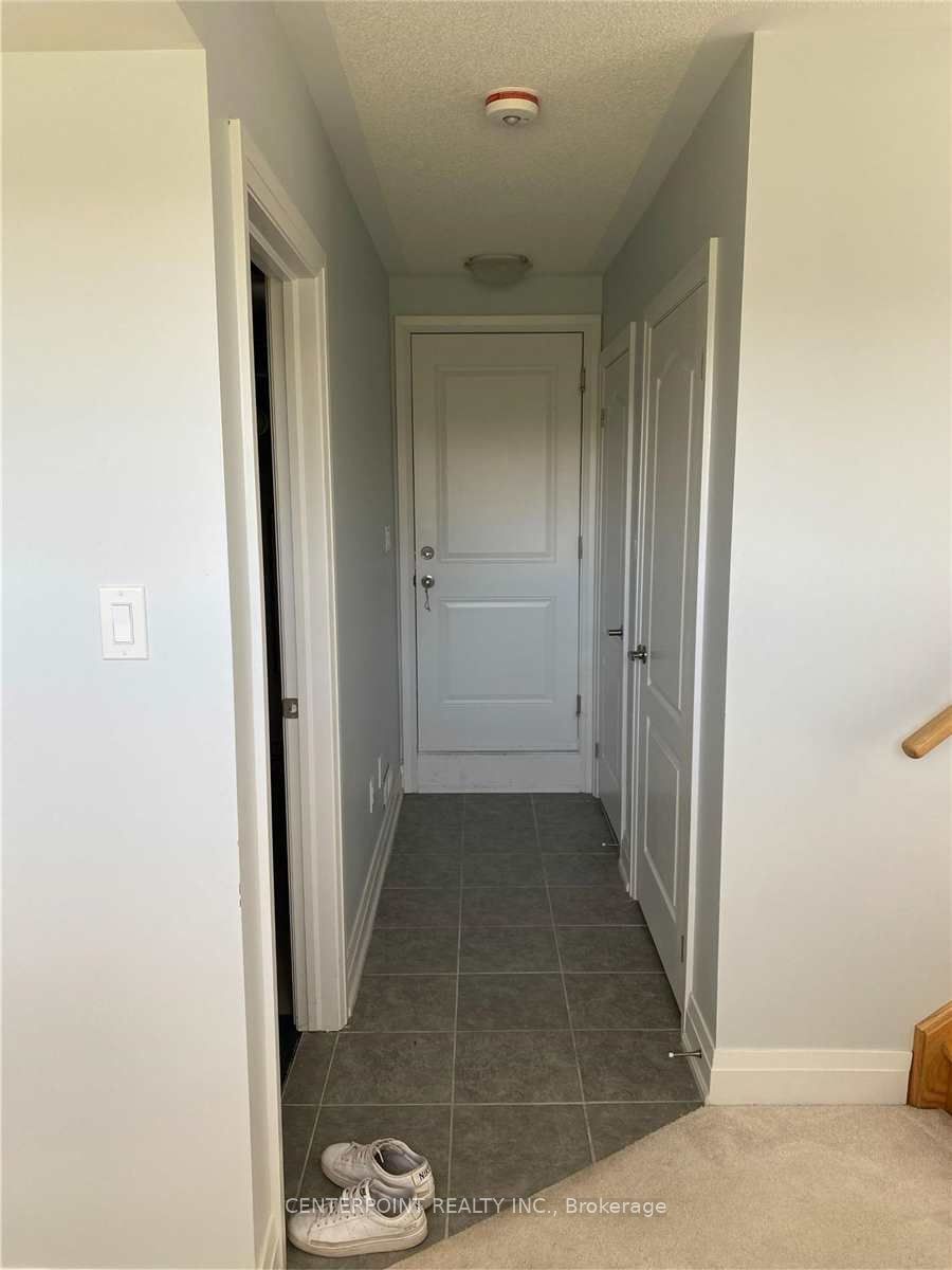 8 Mcclarys Way Property Photo 4