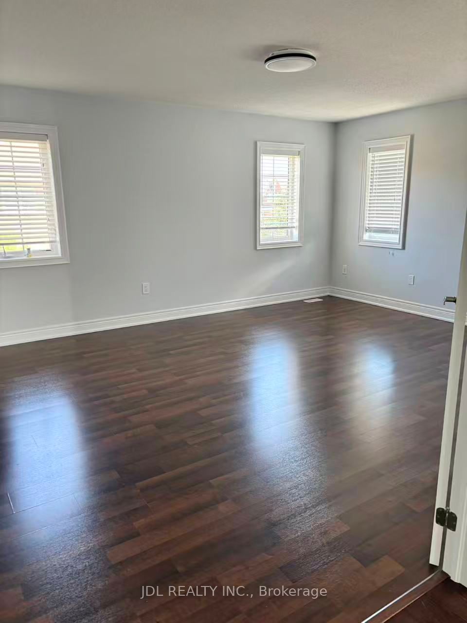 16 Jericho Avenue Property Photo 20