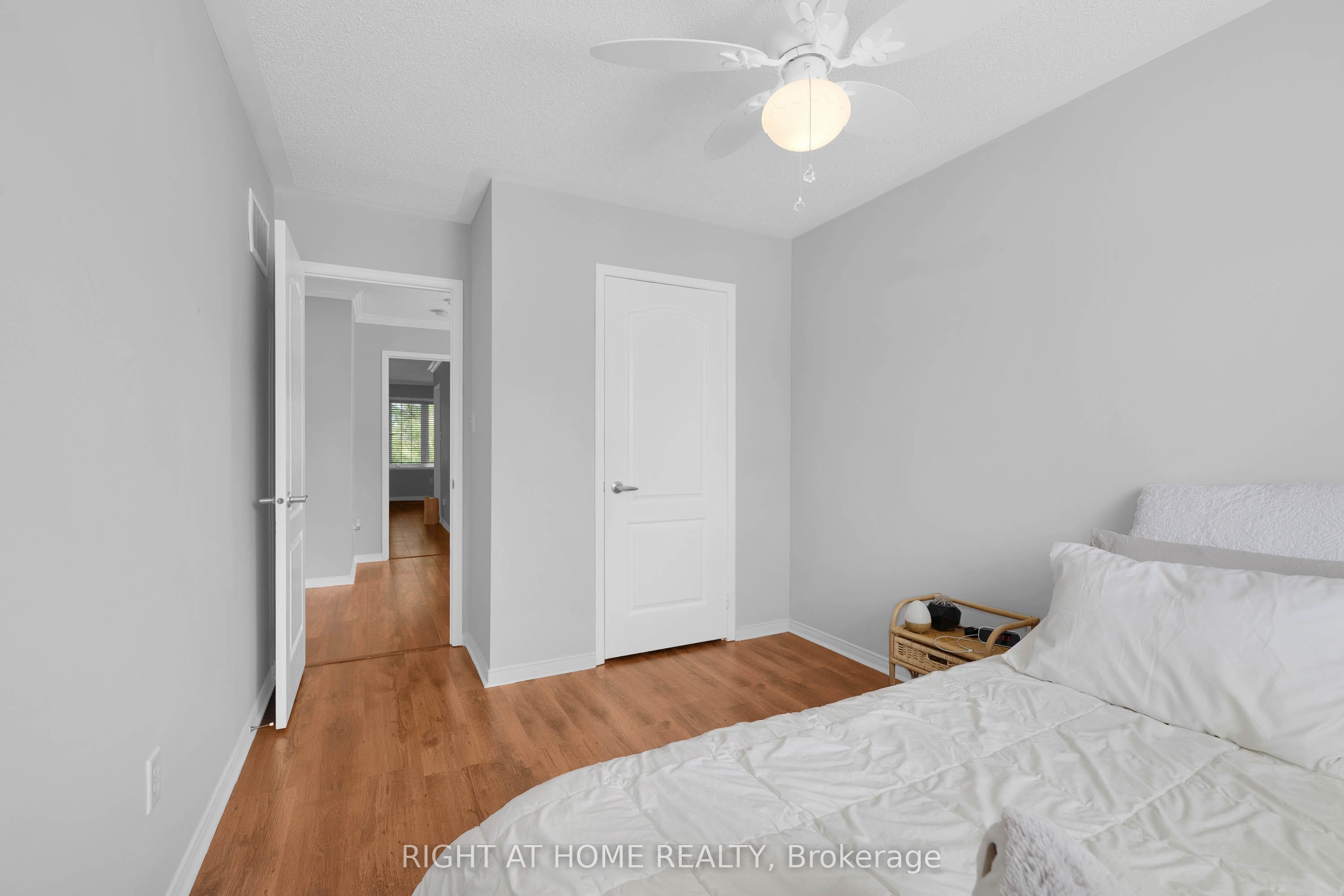 204 Burgess Crescent Property Photo 14