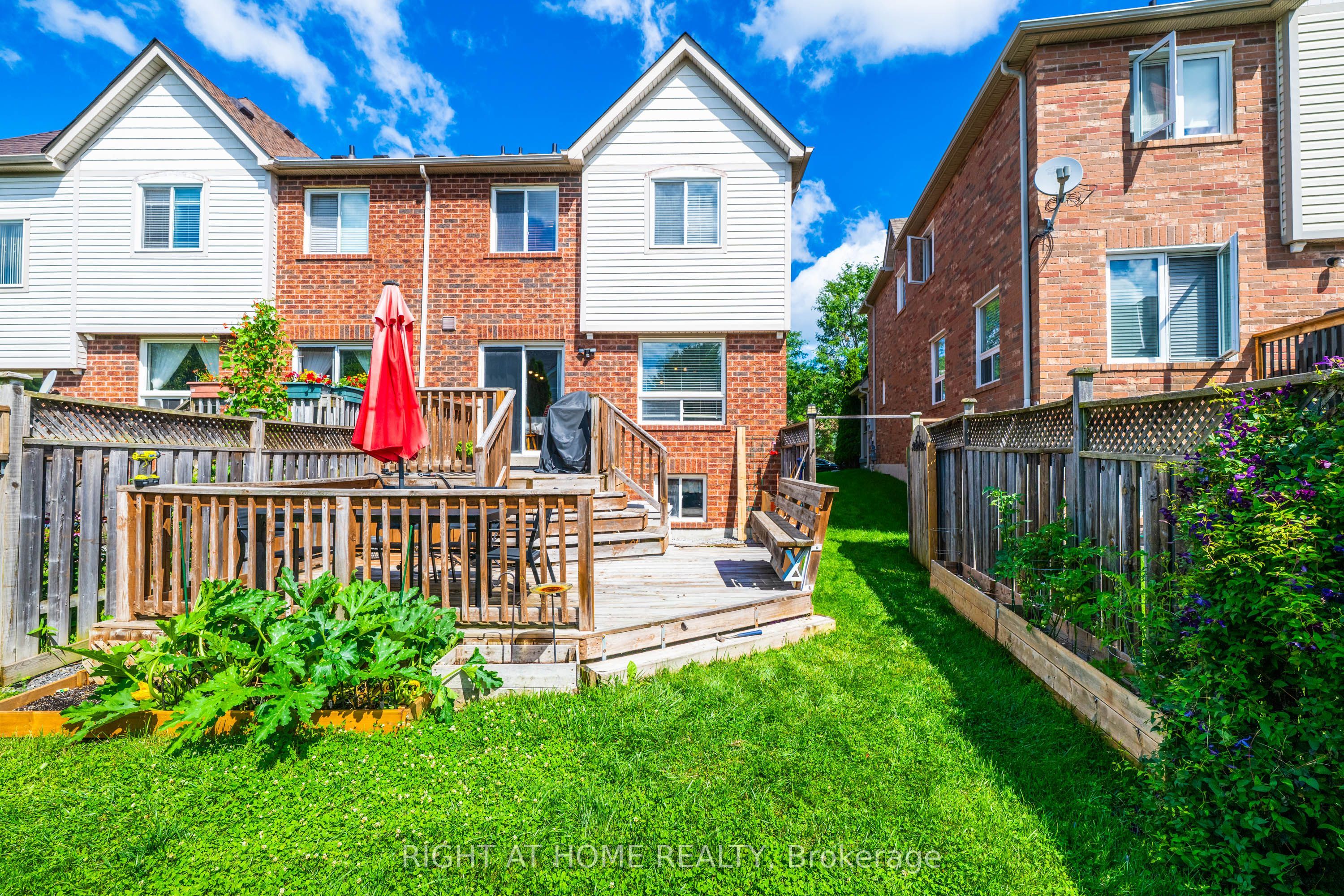 204 Burgess Crescent Property Photo 19