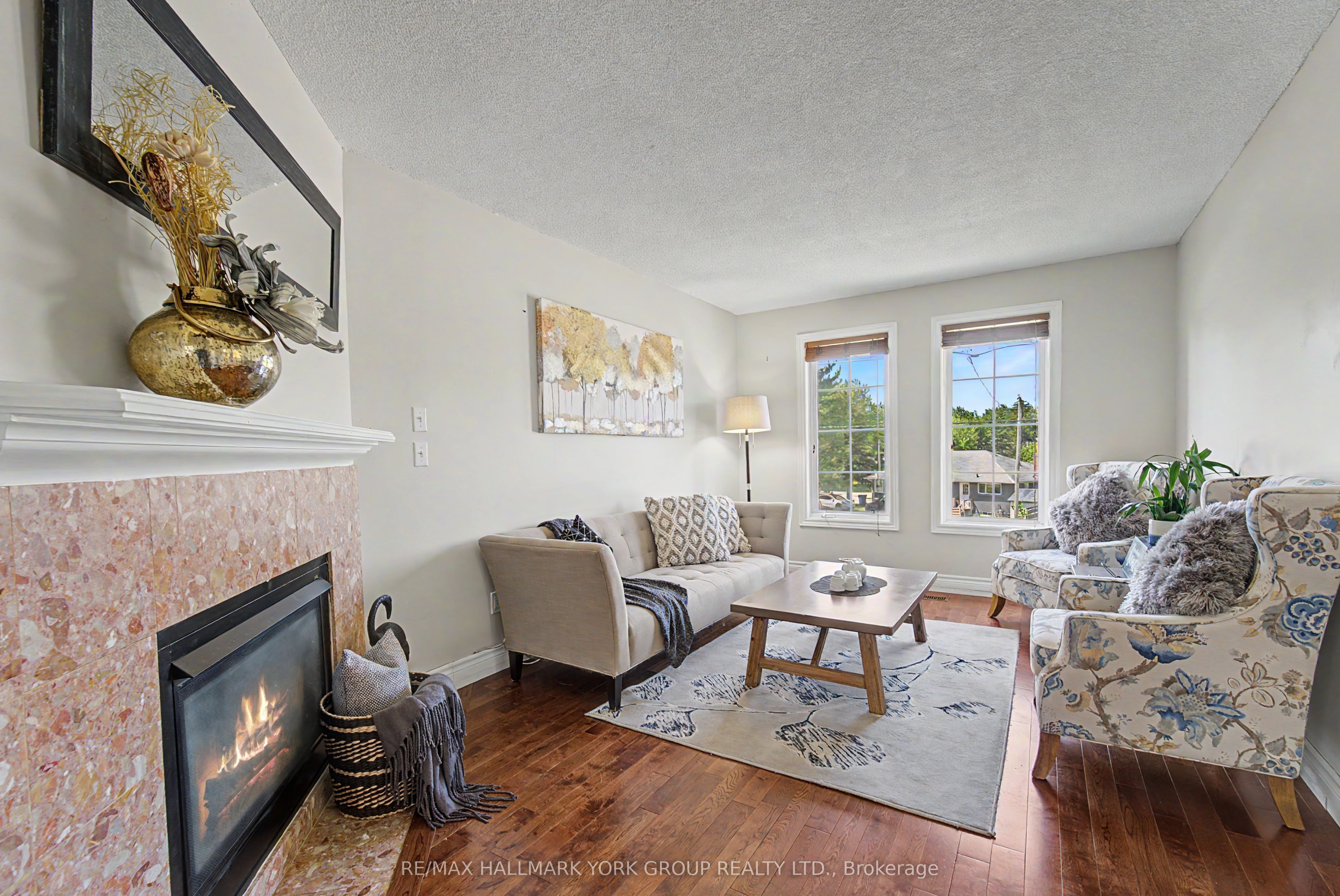 89 Metro Road N Property Photo 6