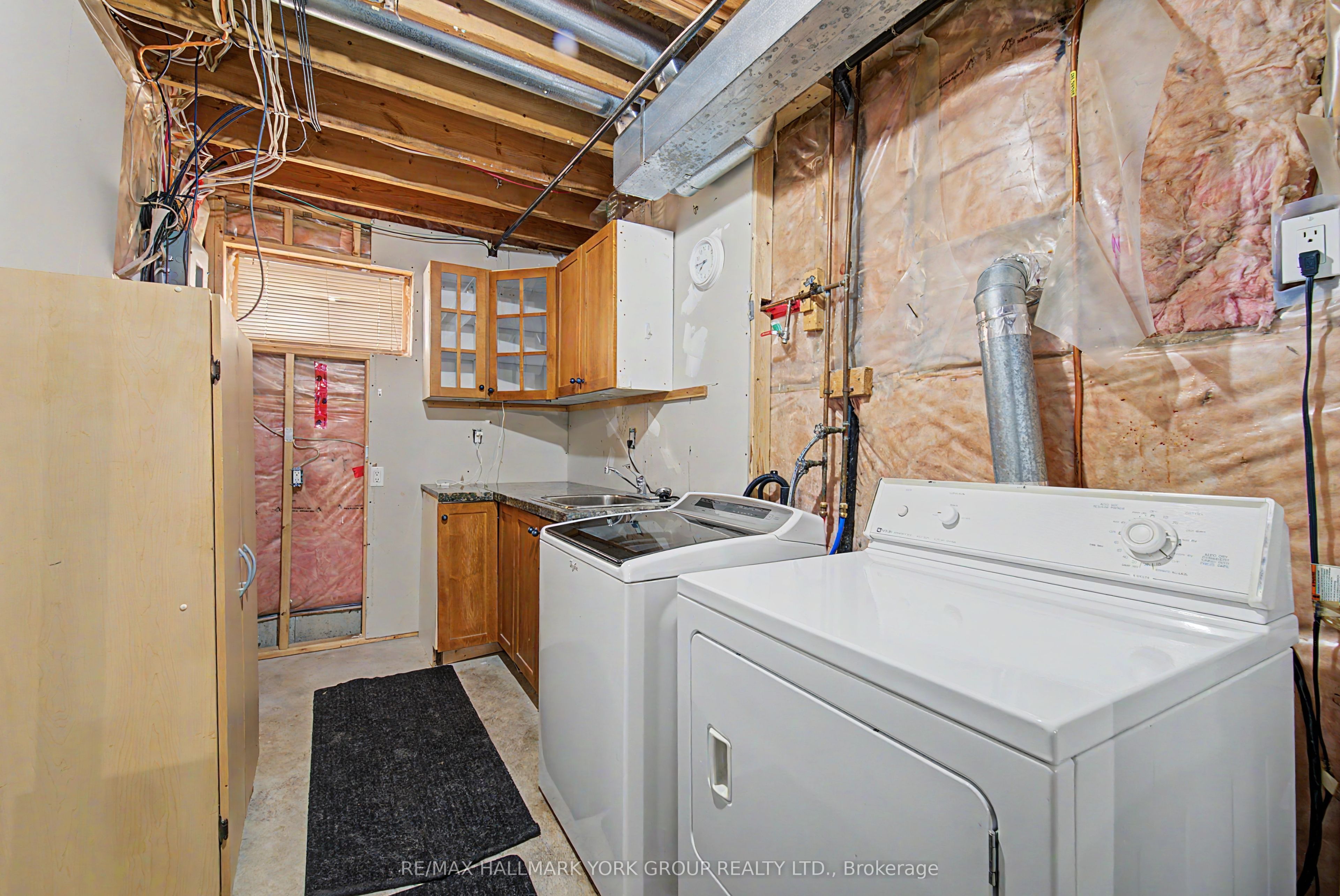 89 Metro Road N Property Photo 21