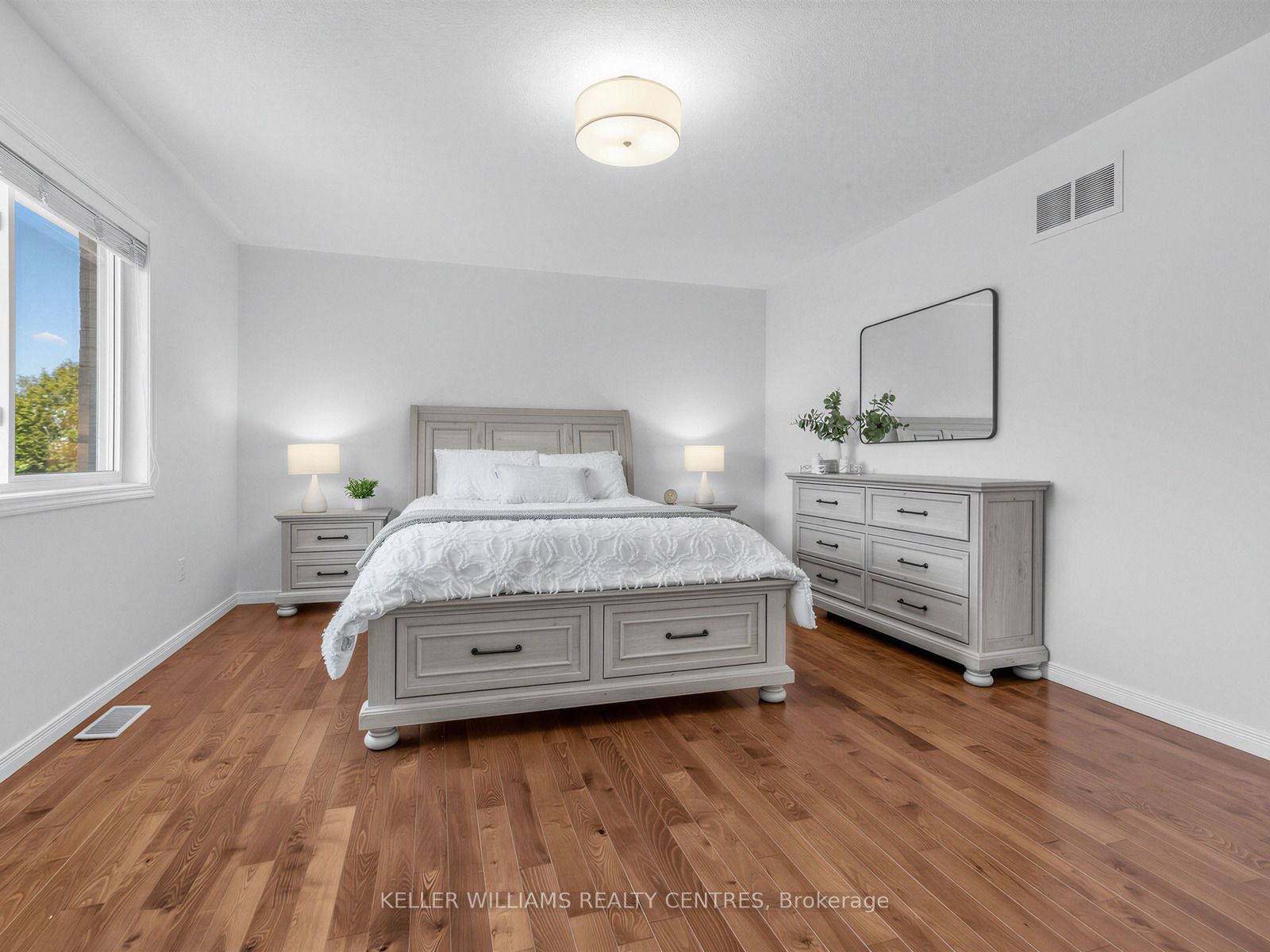 174 Flagstone Way Property Photo 16