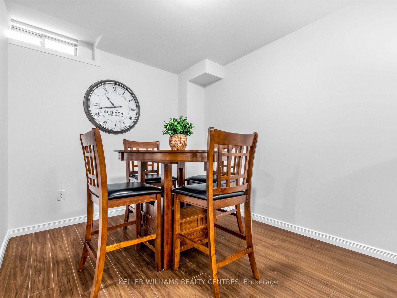 174 Flagstone Way Property Photo 25