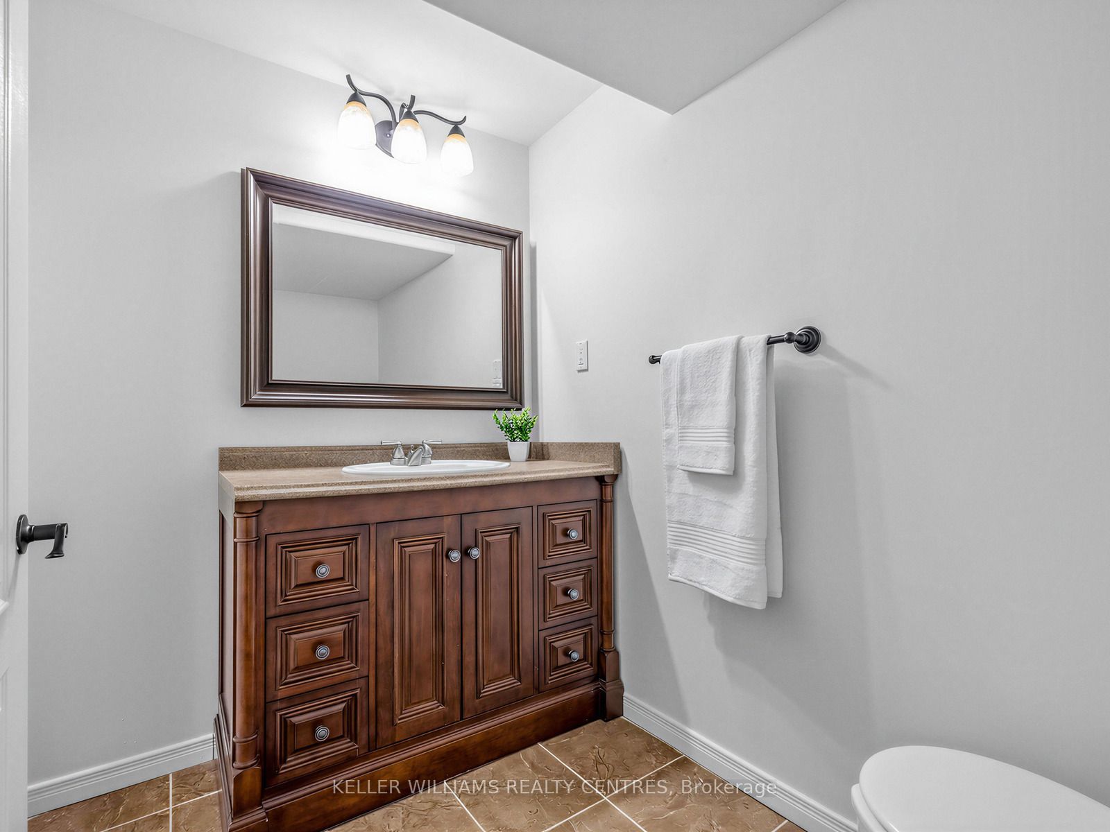 174 Flagstone Way Property Photo 26