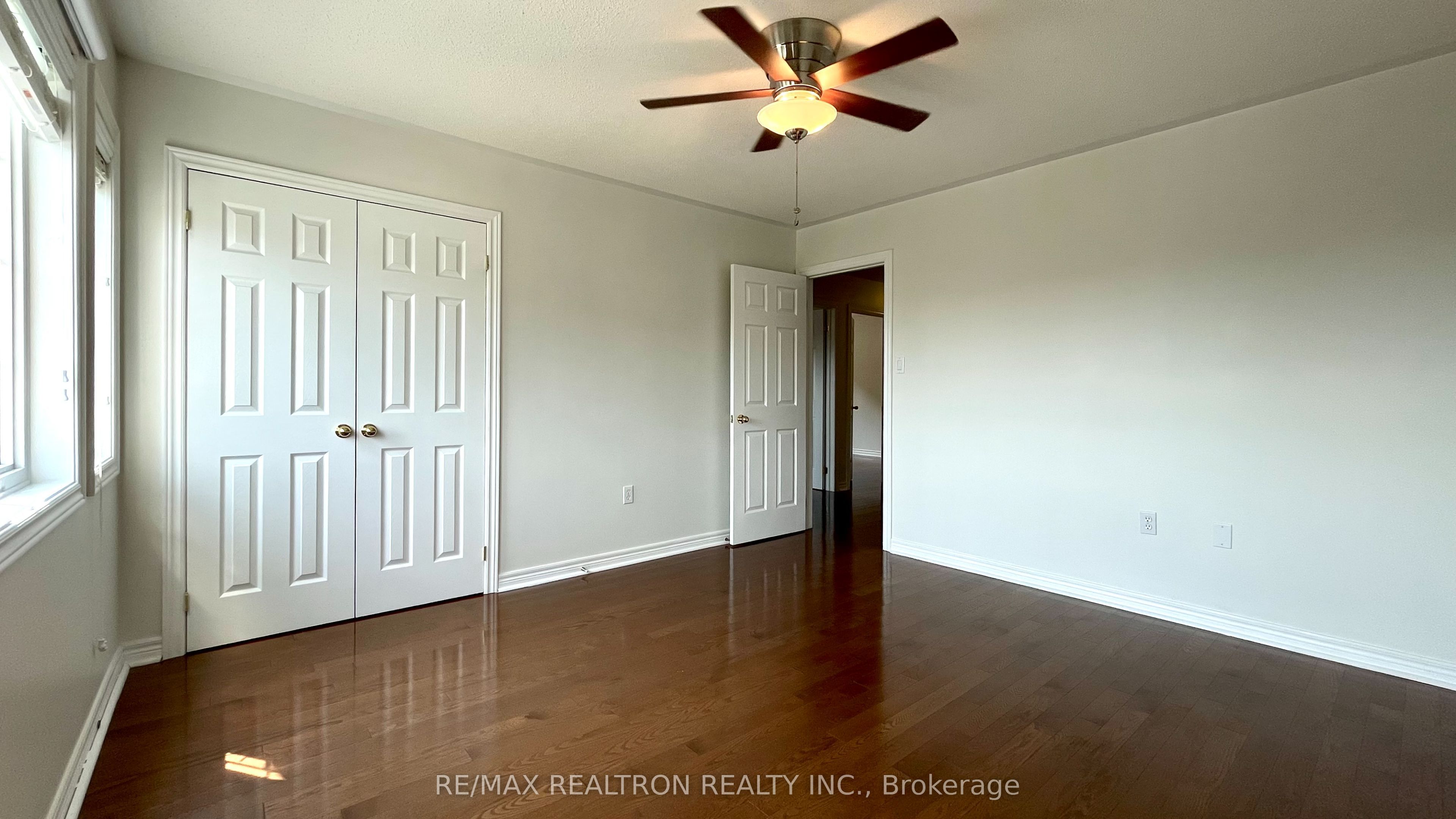 123 Woodbury Crescent Property Photo 20