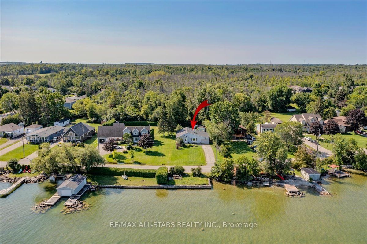 35 Lake Drive E Property Photo 3