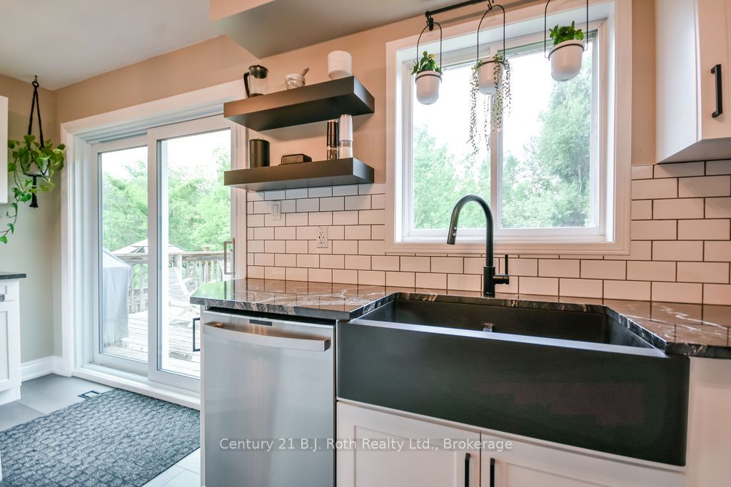 1117 Corrie Street Property Photo 13