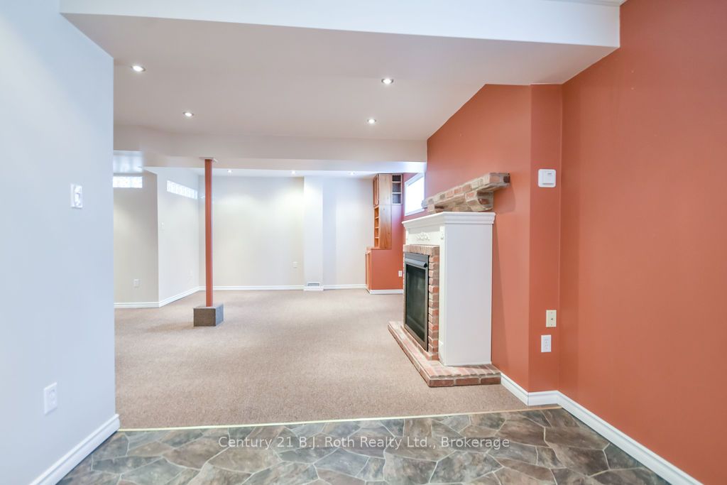 1117 Corrie Street Property Photo 32