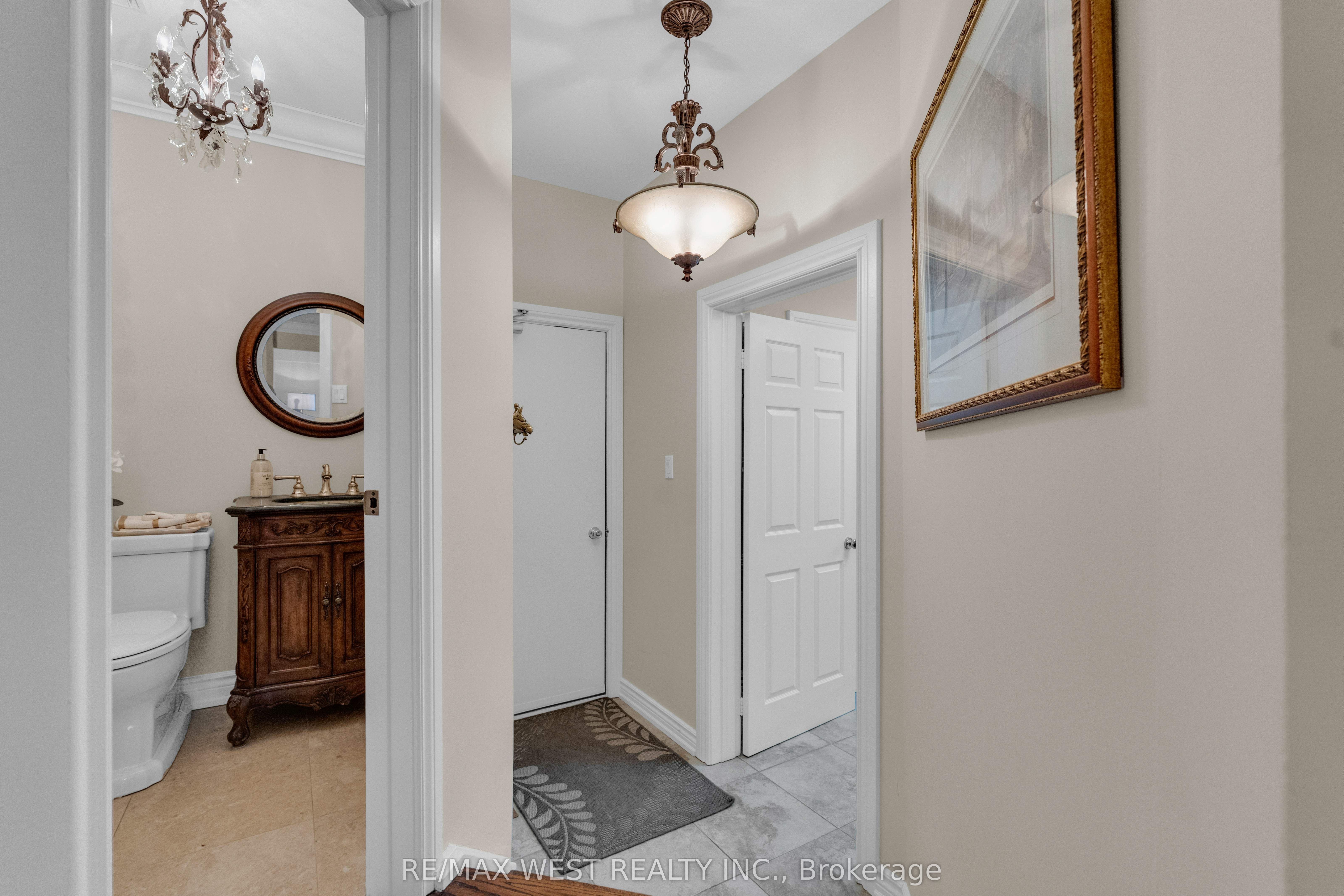 93 Fern Valley Crescent Property Photo 25