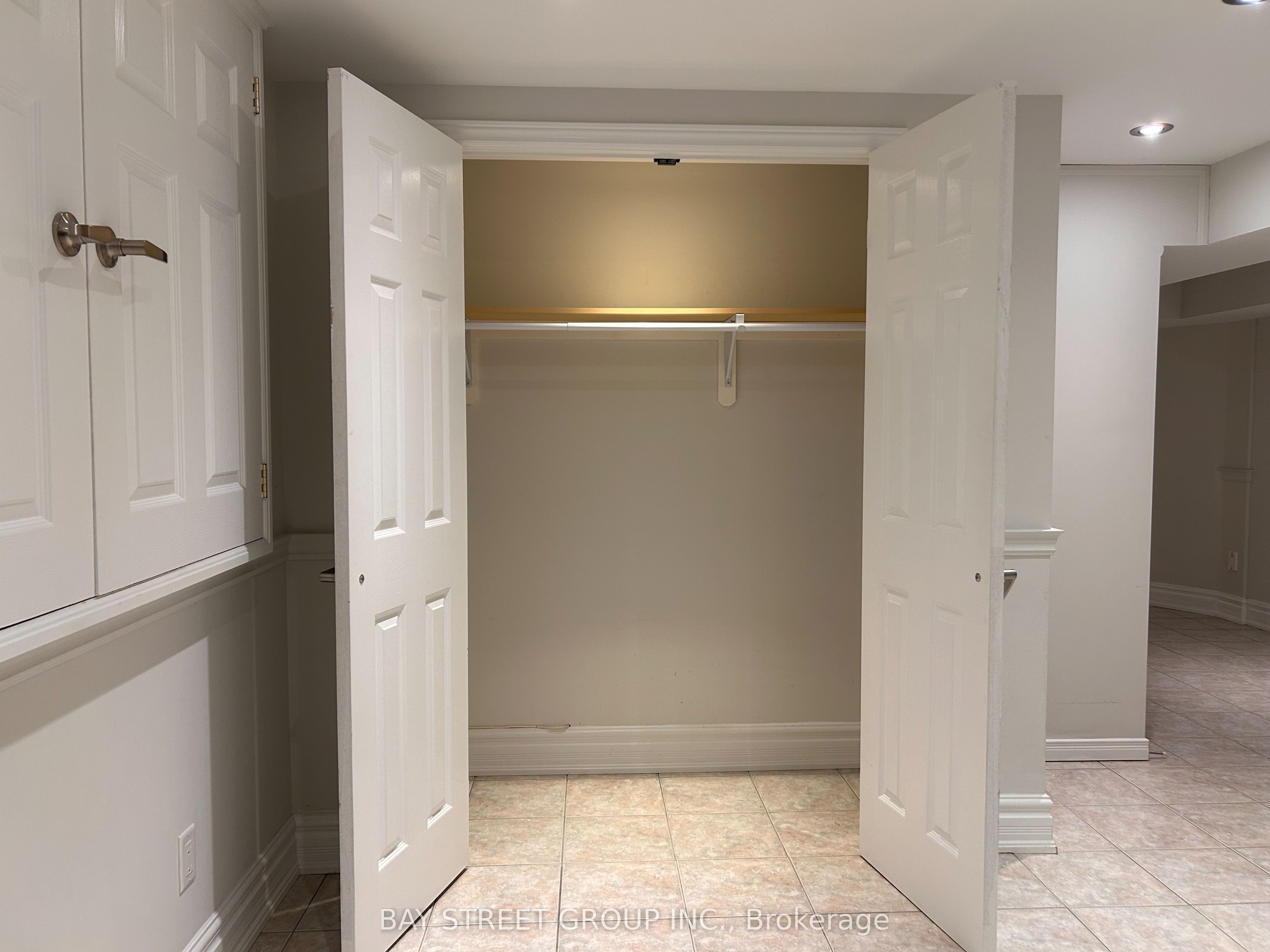 25 Kirkbride Crescent Property Photo 3