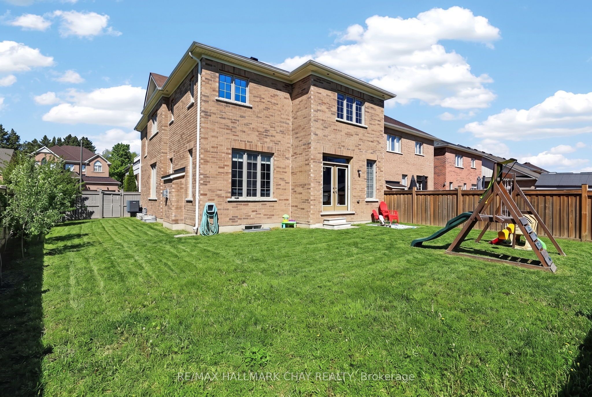 43 Walls Crescent Property Photo 38