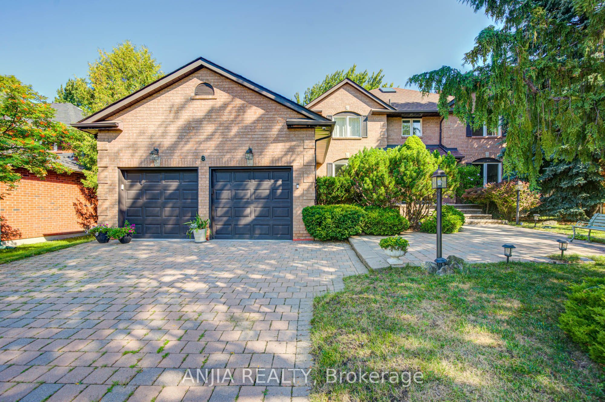 8 Calderbridge Crescent Property Photo 1