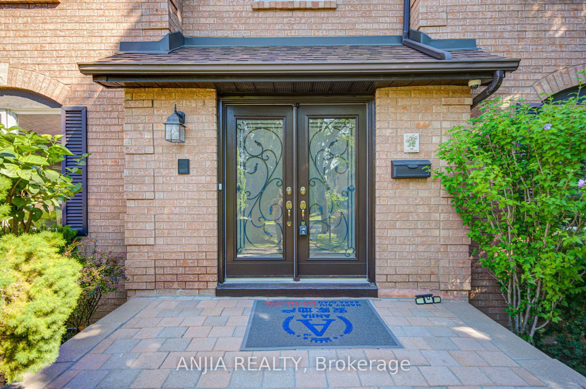 8 Calderbridge Crescent Property Photo 3