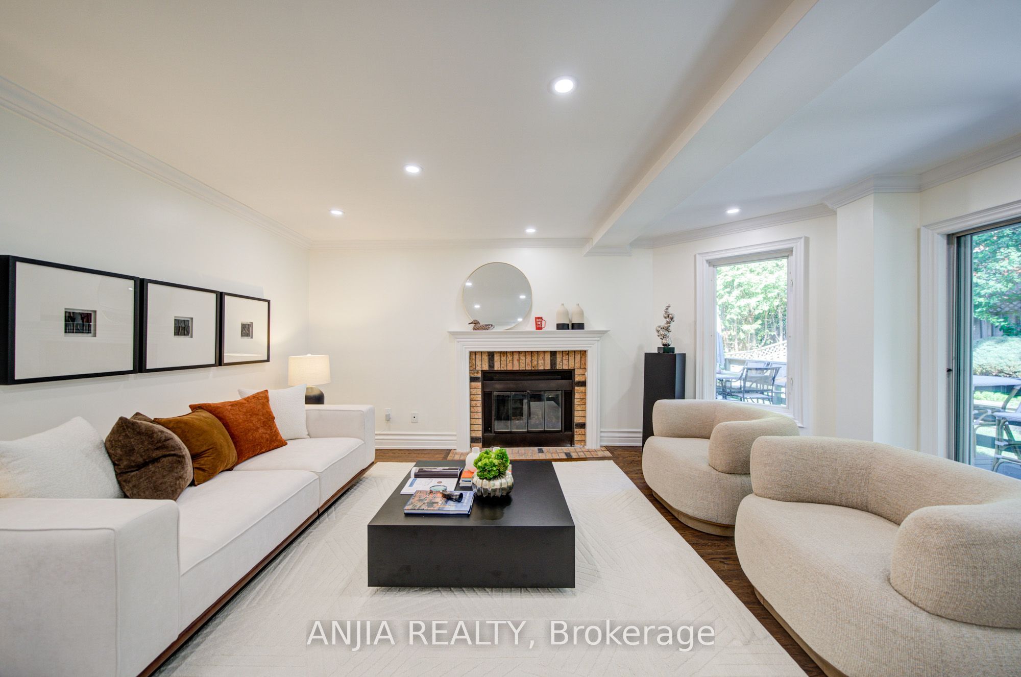 8 Calderbridge Crescent Property Photo 10