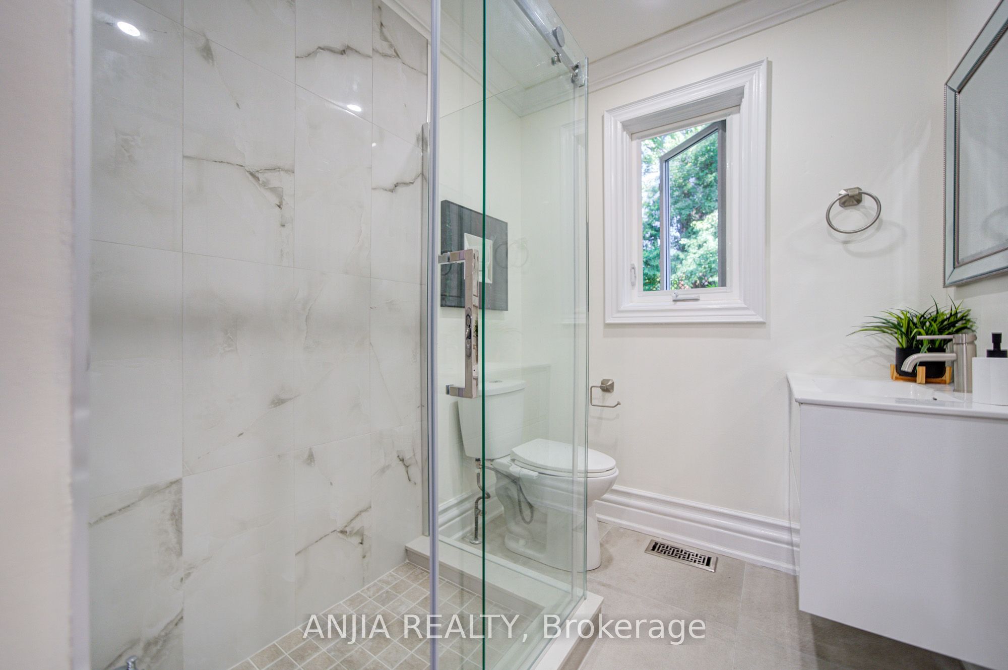 8 Calderbridge Crescent Property Photo 21