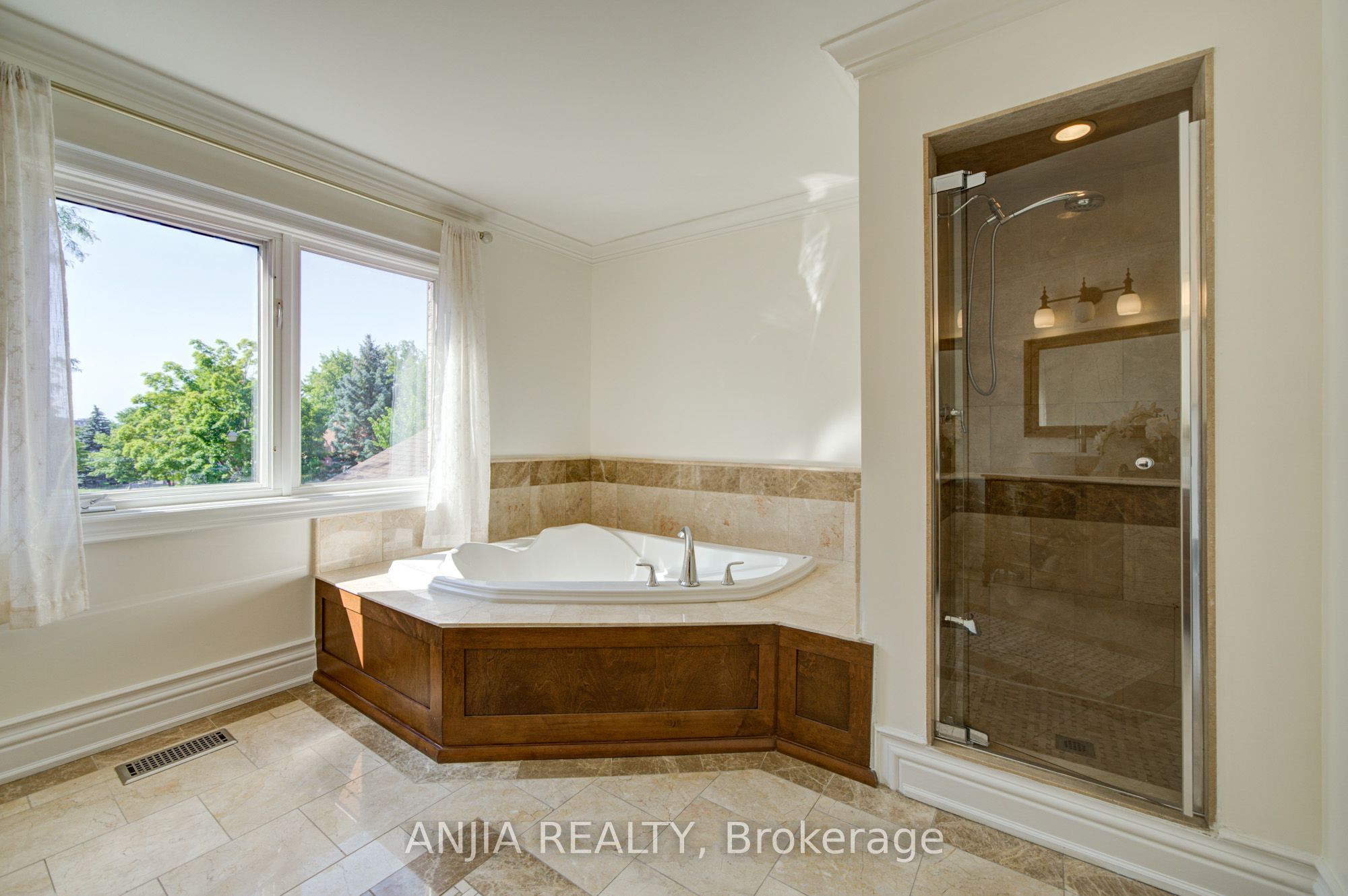 8 Calderbridge Crescent Property Photo 34
