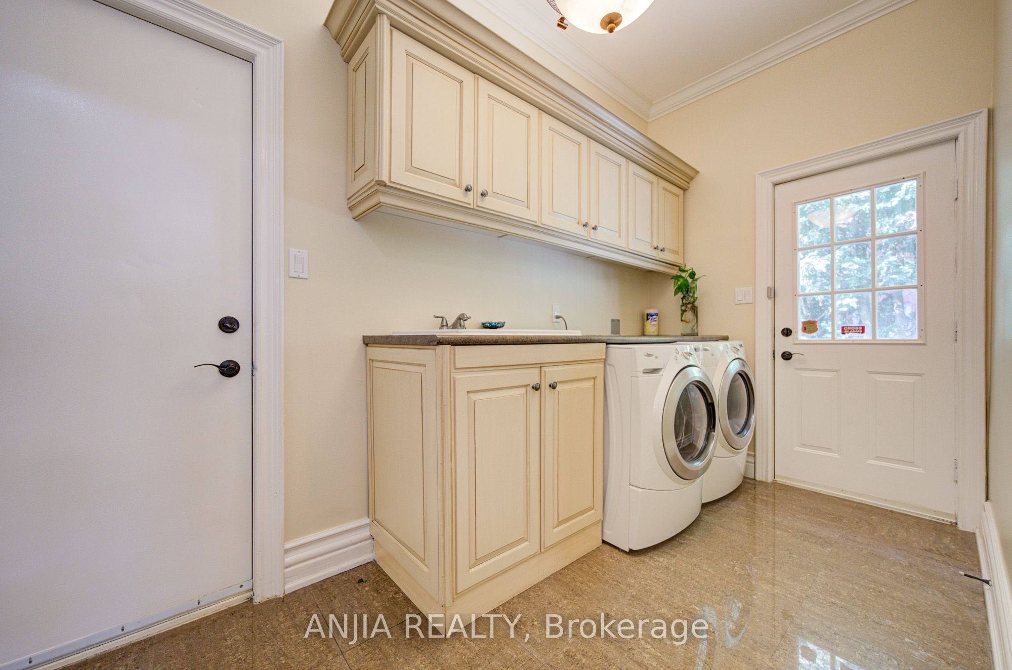 8 Calderbridge Crescent Property Photo 45
