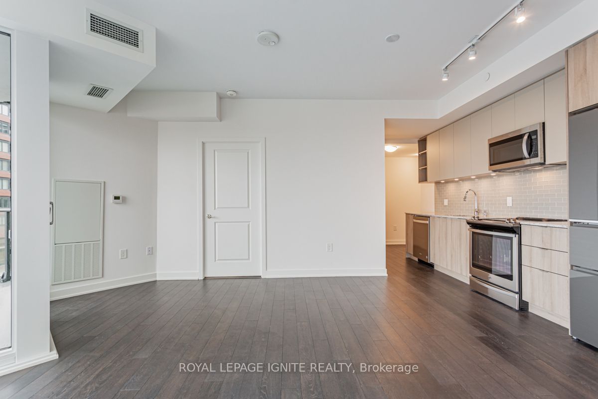 100 Eagle Rock Way 305 Property Photo 12