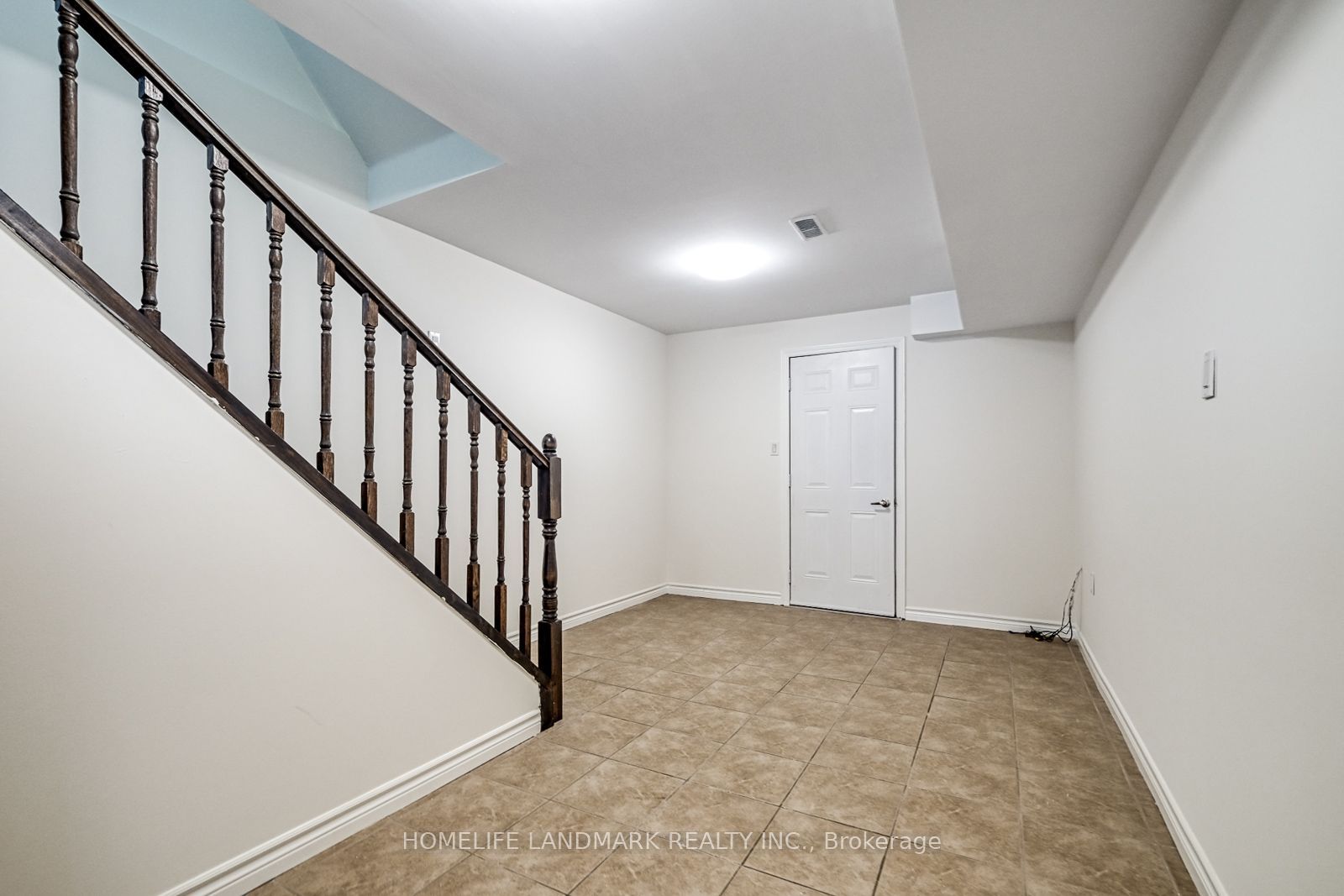 52 Chelsea Crescent Property Photo 29