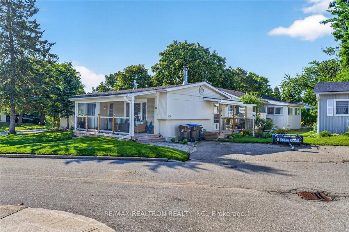 13 Broadway Avenue Property Photo 3