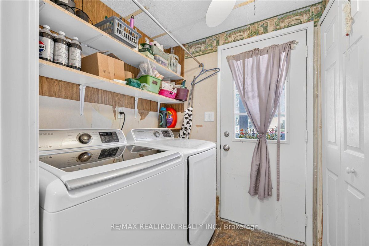 13 Broadway Avenue Property Photo 21
