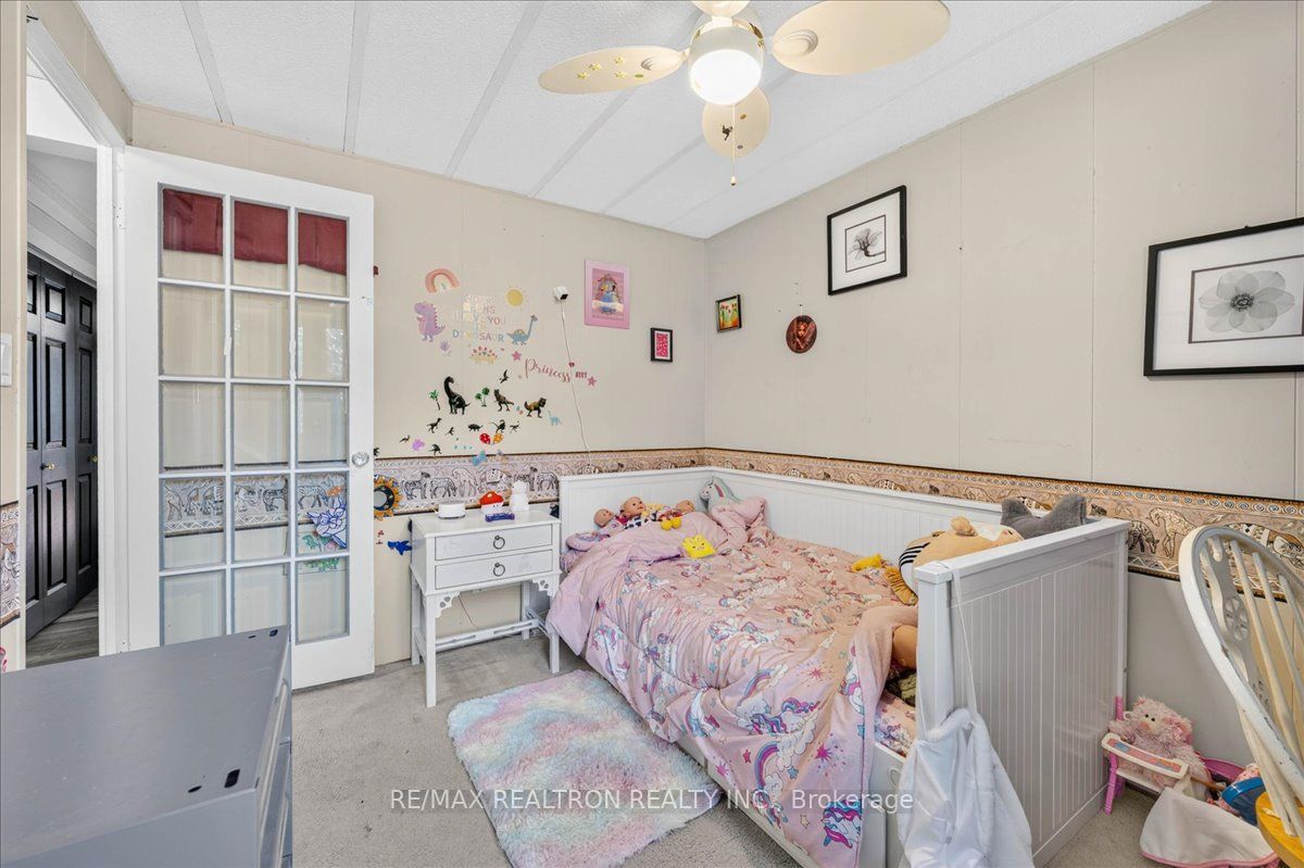 13 Broadway Avenue Property Photo 29