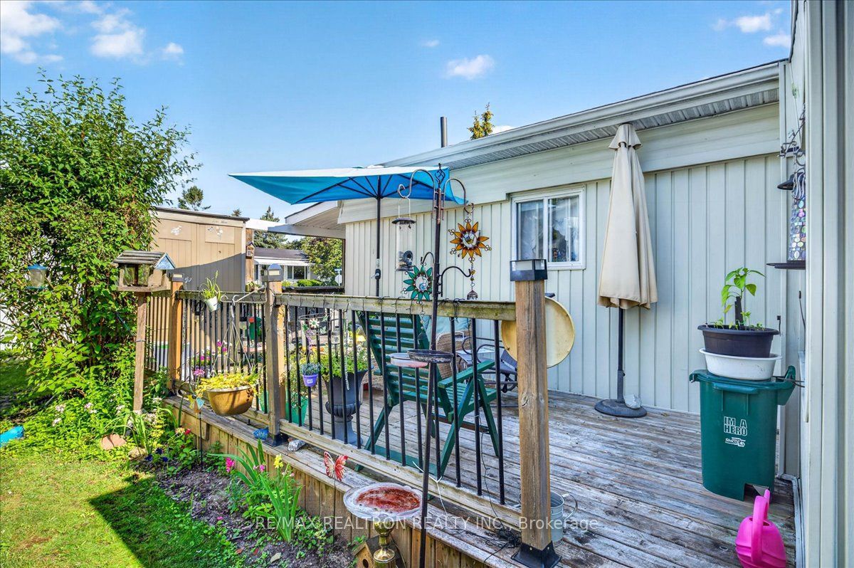13 Broadway Avenue Property Photo 34