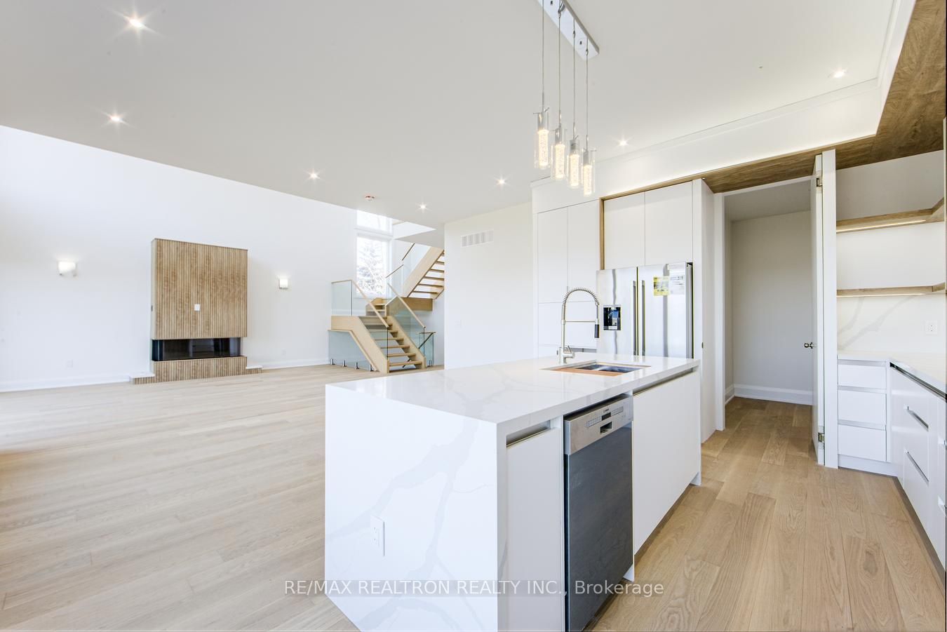 496 Duclos Point Road Property Photo 11