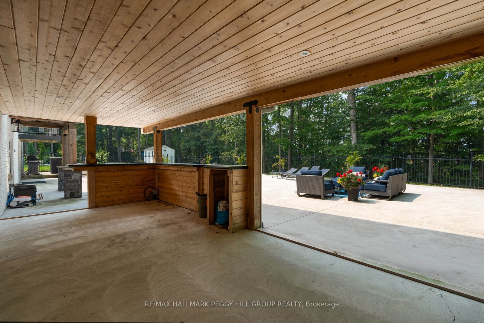 1814 Quantz Crescent Property Photo 29