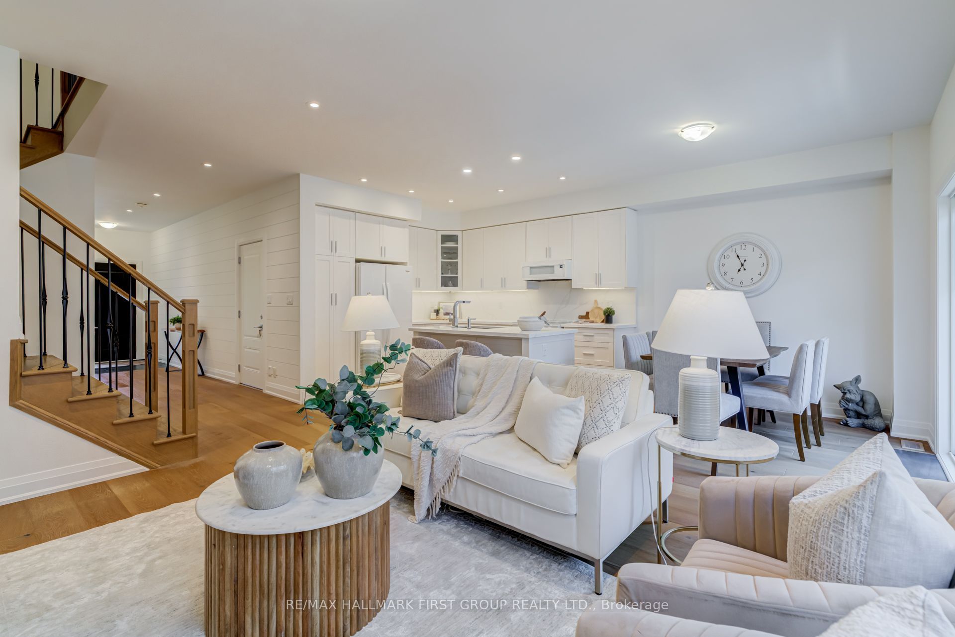 5 Harry Thornton Lane Property Photo 6
