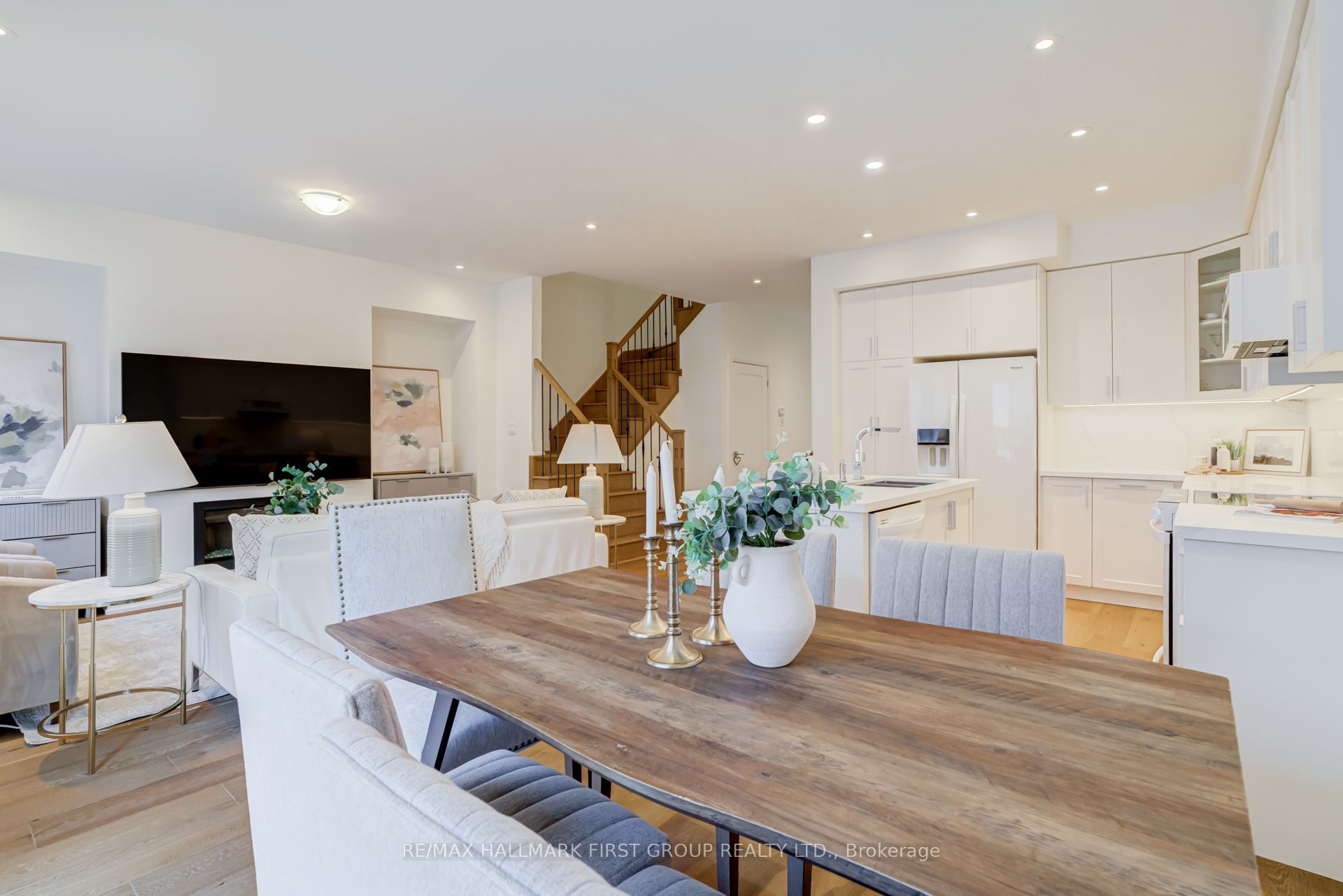 5 Harry Thornton Lane Property Photo 12