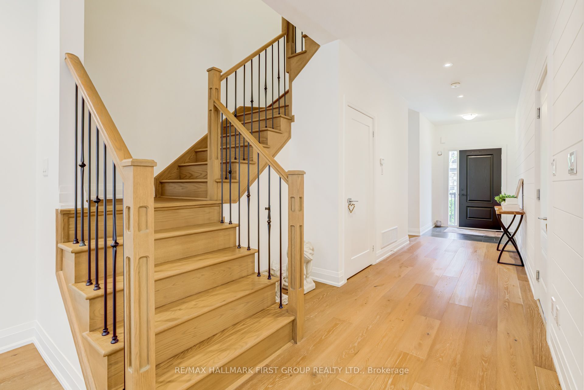 5 Harry Thornton Lane Property Photo 14
